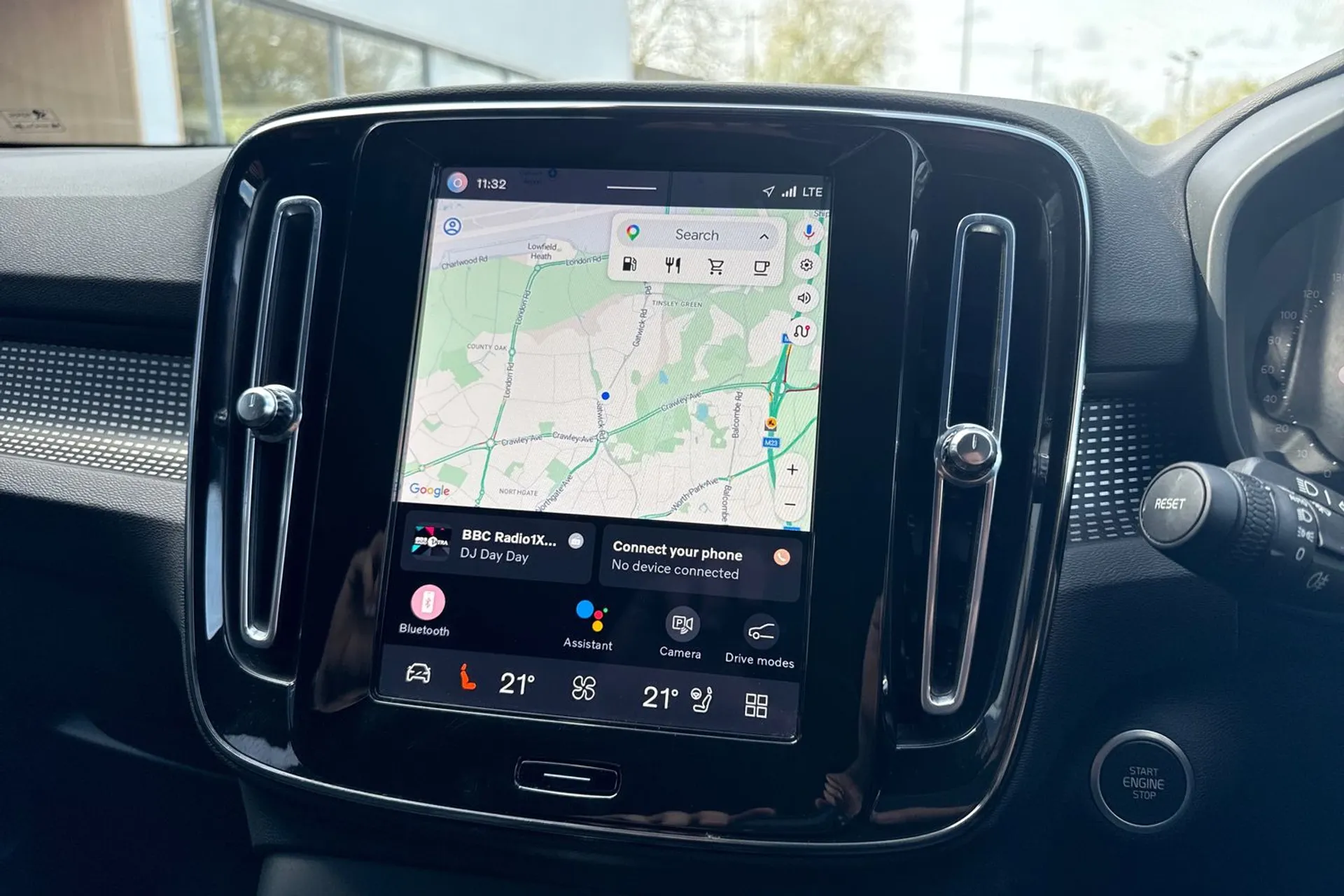 Volvo XC40 thumbnail image number 5