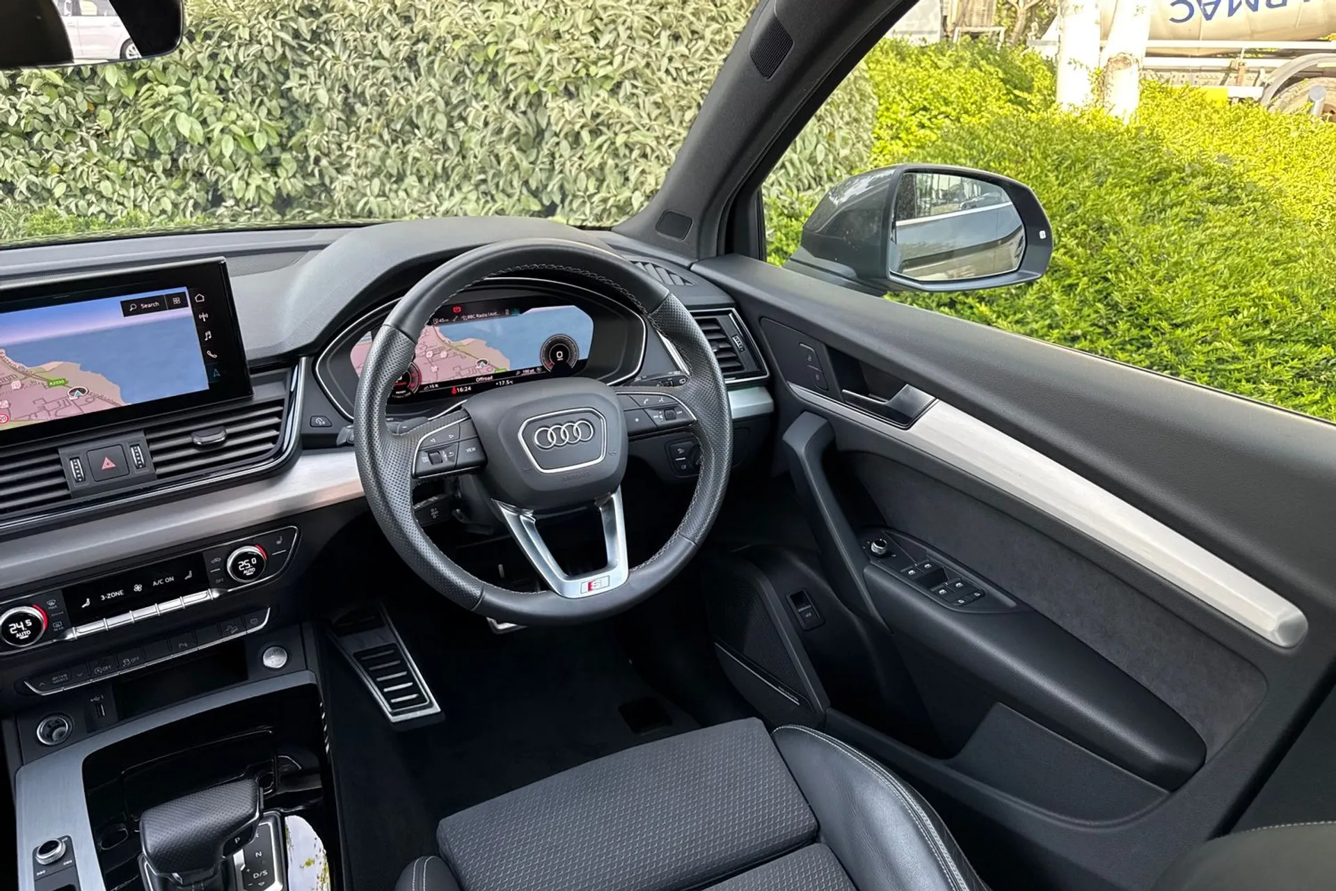 Audi Q5 thumbnail image number 54