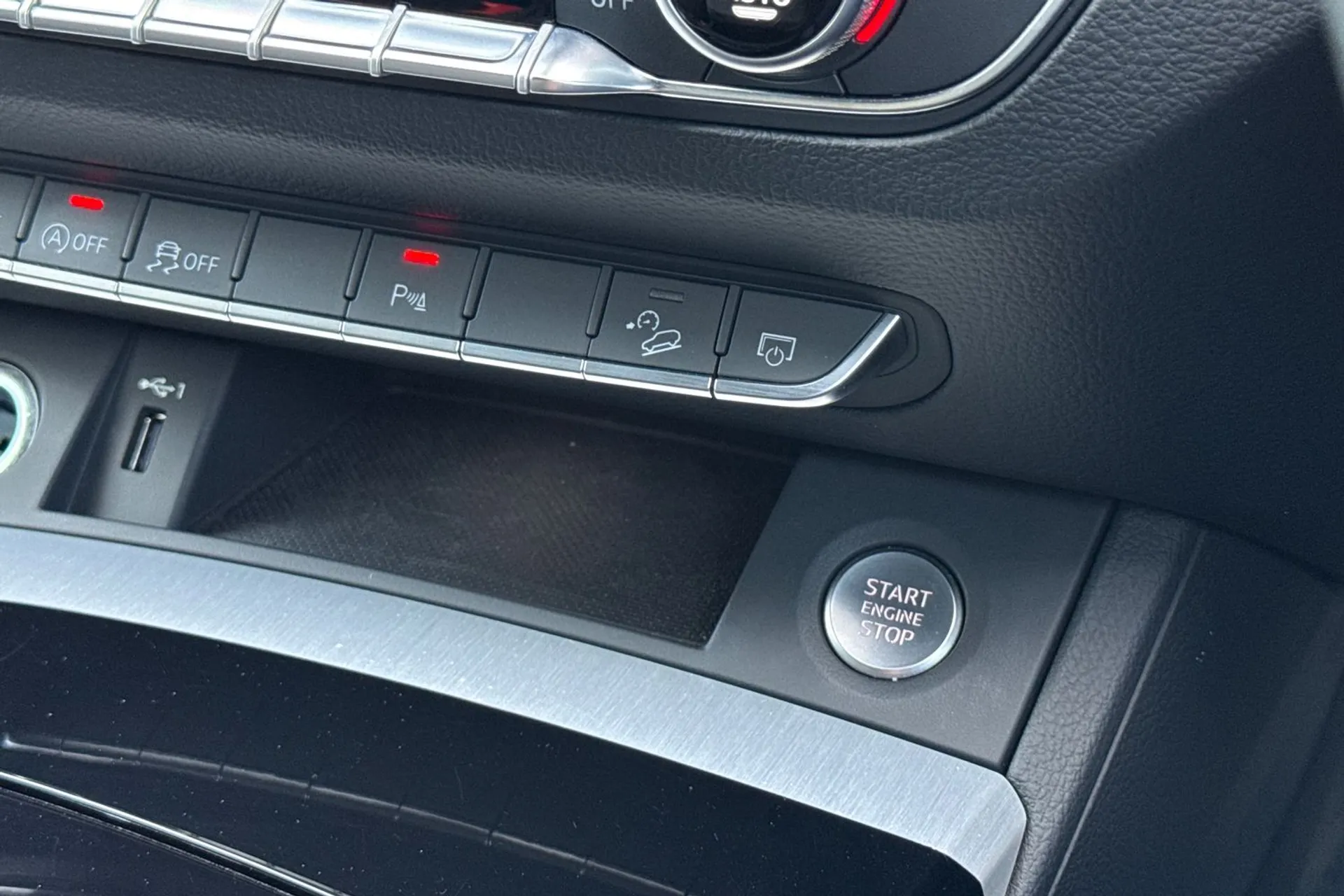 Audi Q5 thumbnail image number 13