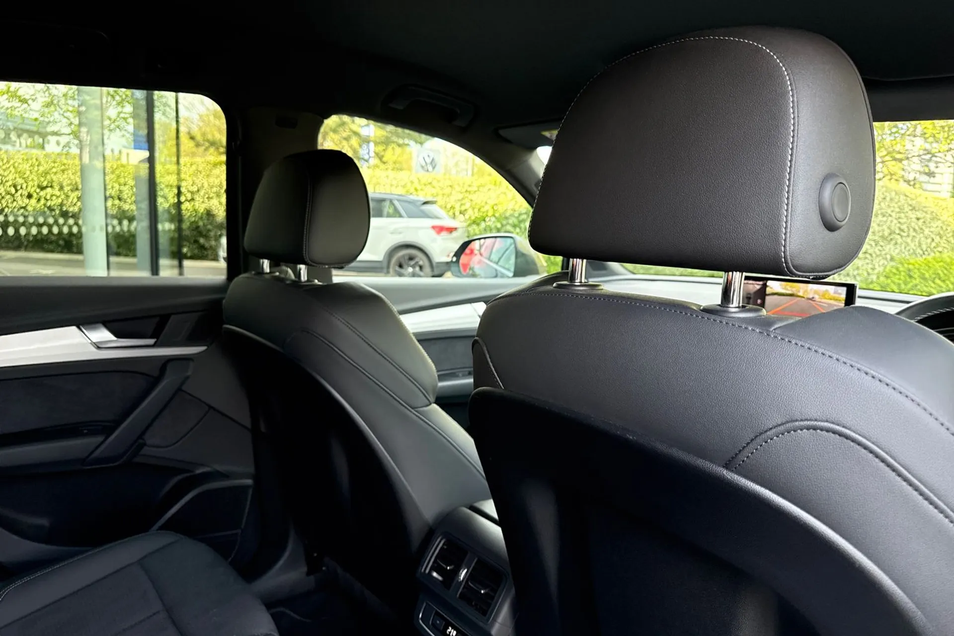 Audi Q5 thumbnail image number 46