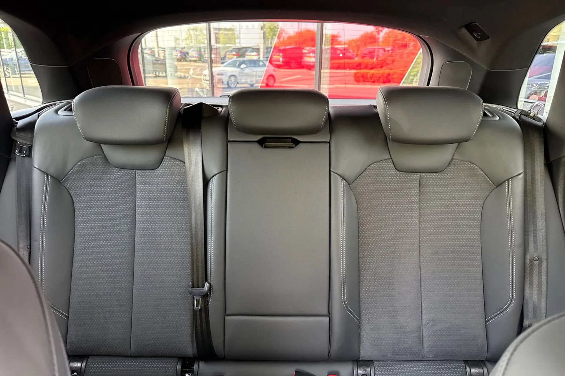 Audi Q5 thumbnail image number 52