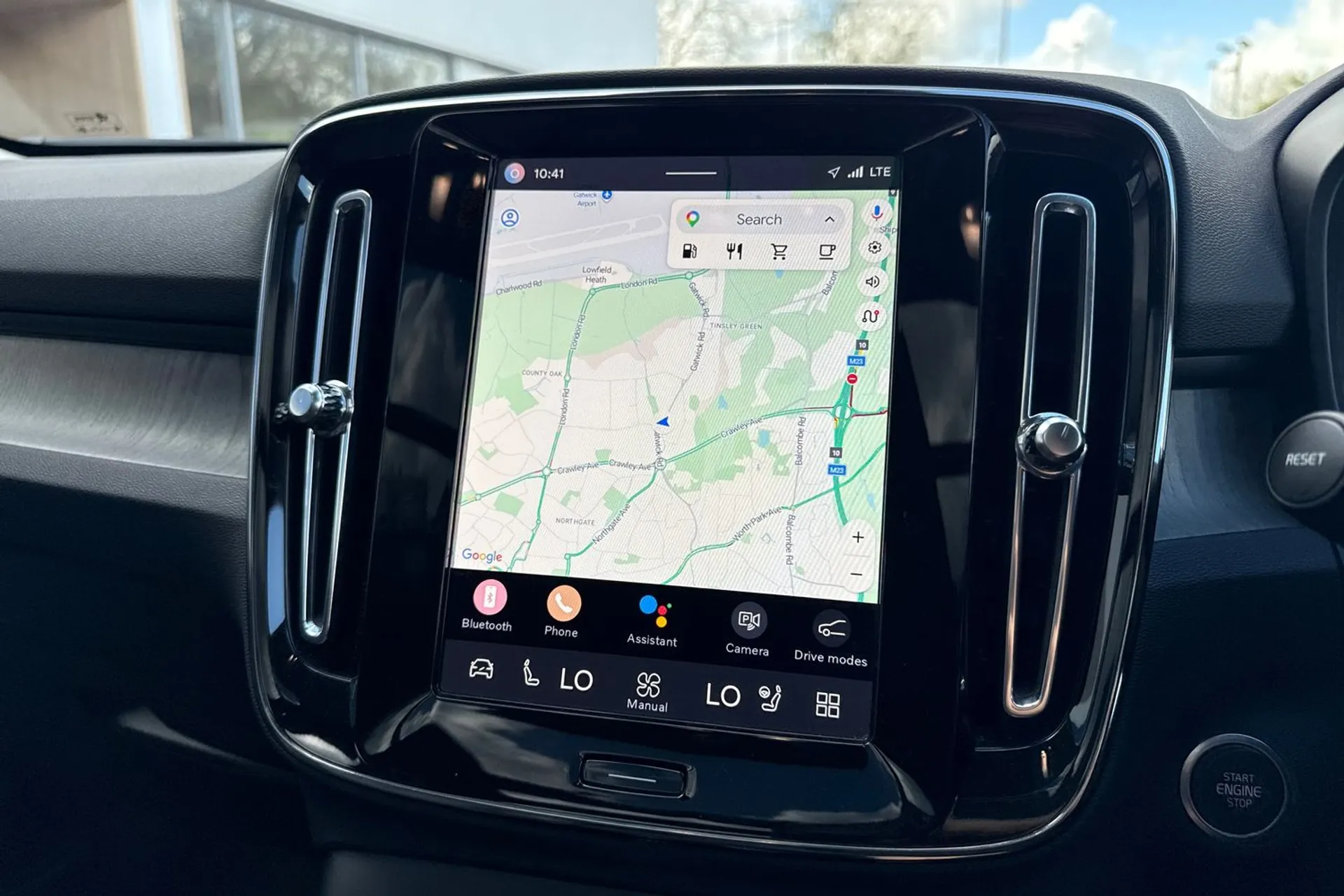 Volvo XC40 thumbnail image number 5