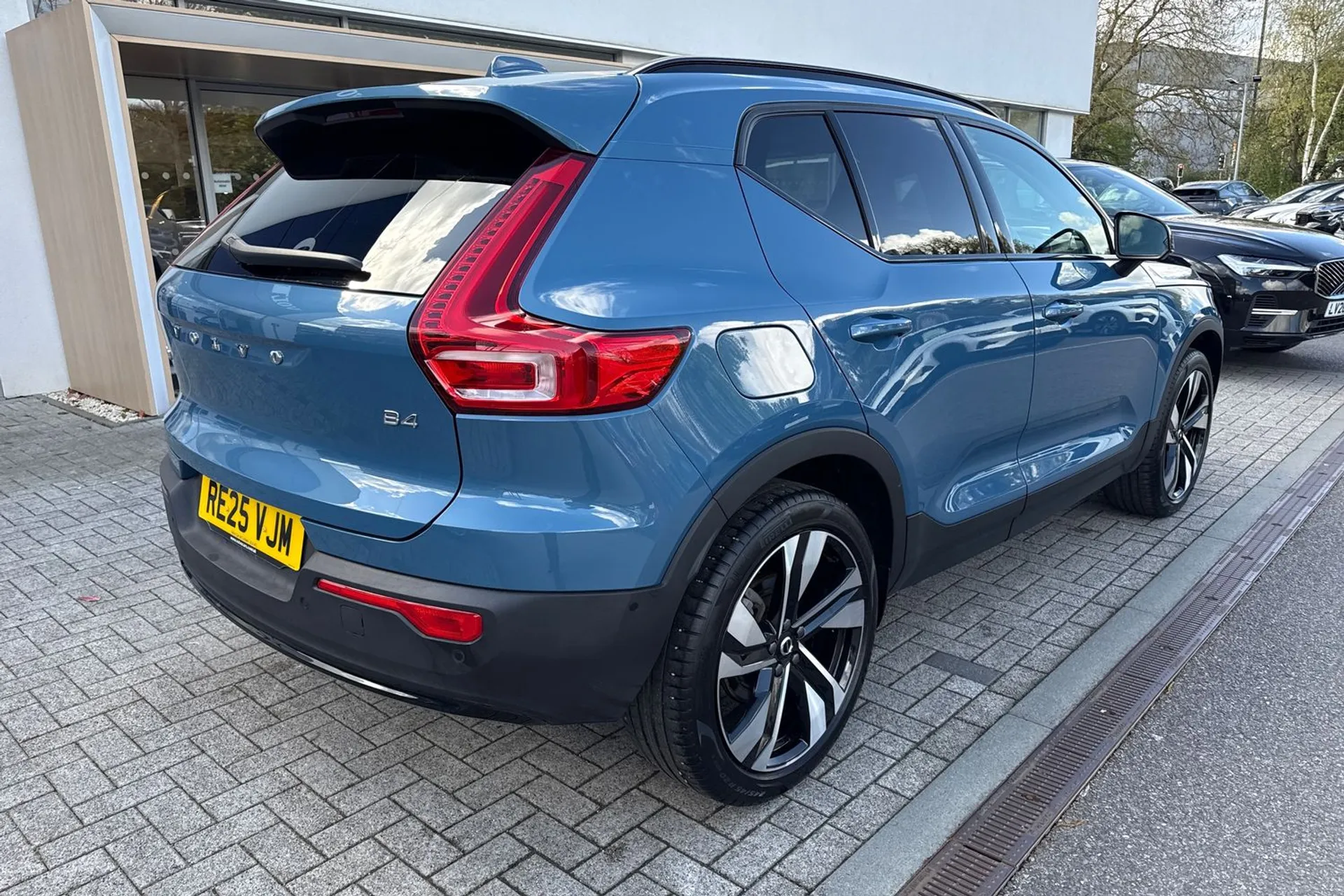 Volvo XC40 thumbnail image number 8