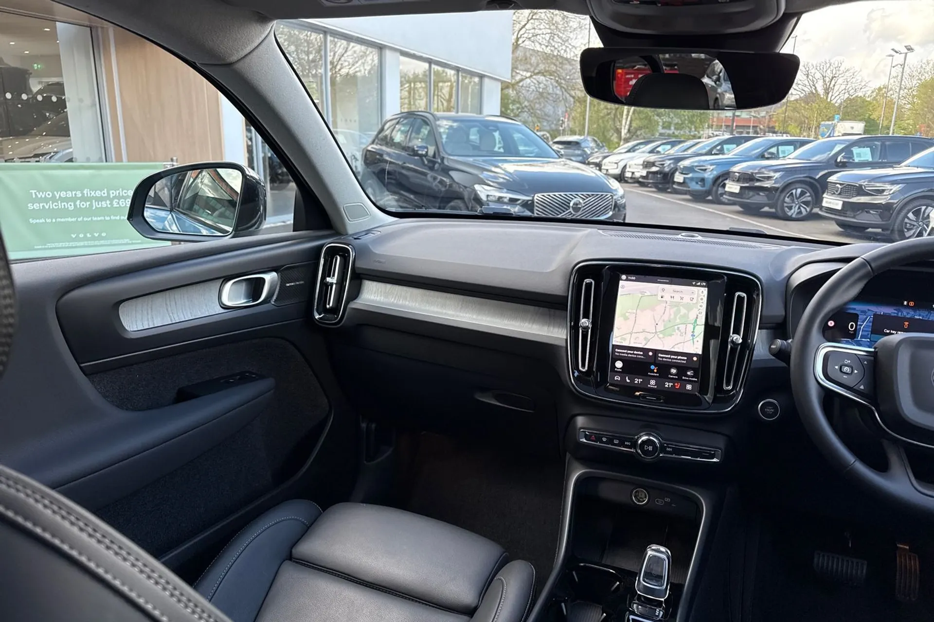 Volvo XC40 thumbnail image number 32