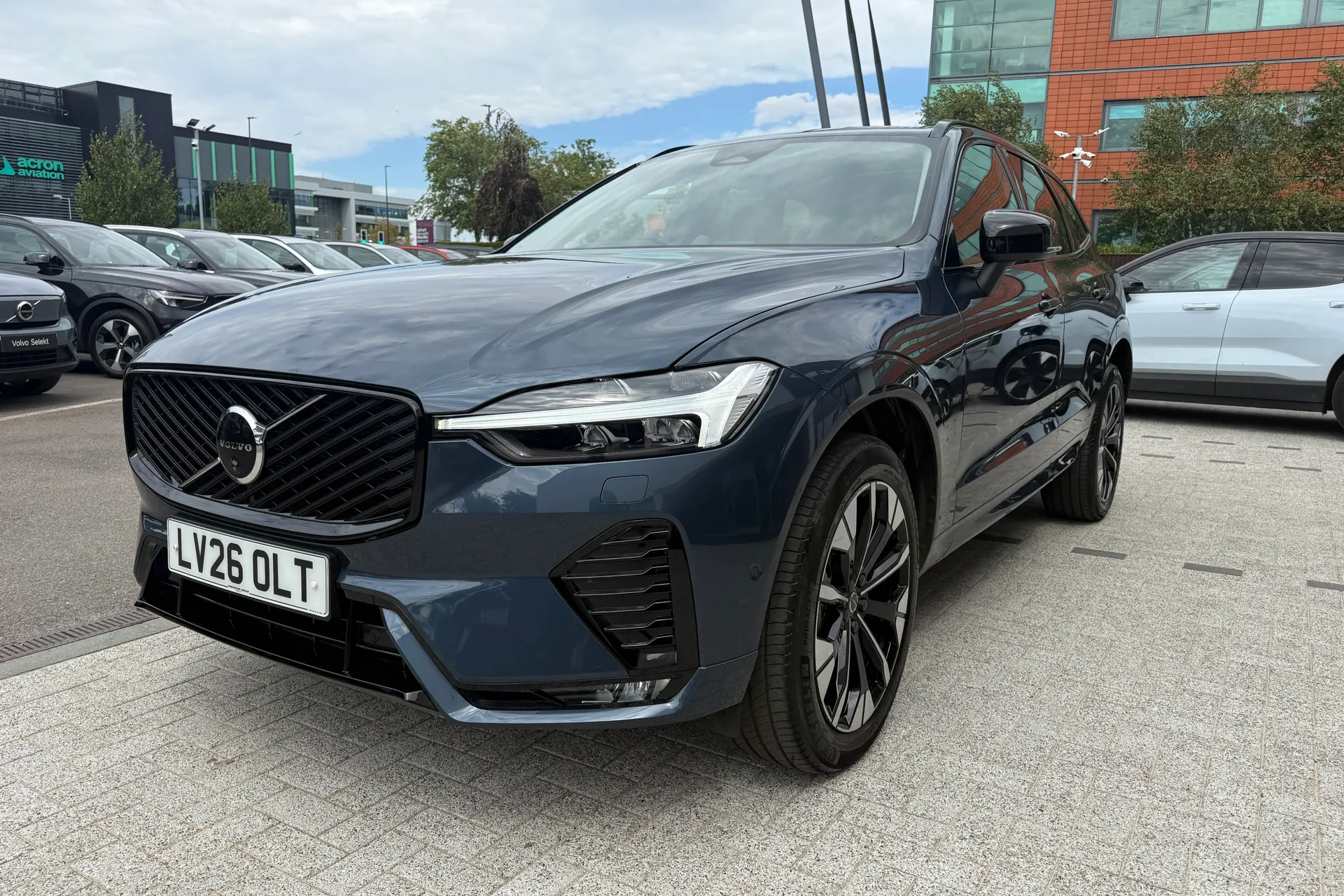 Volvo XC60 thumbnail image number 13