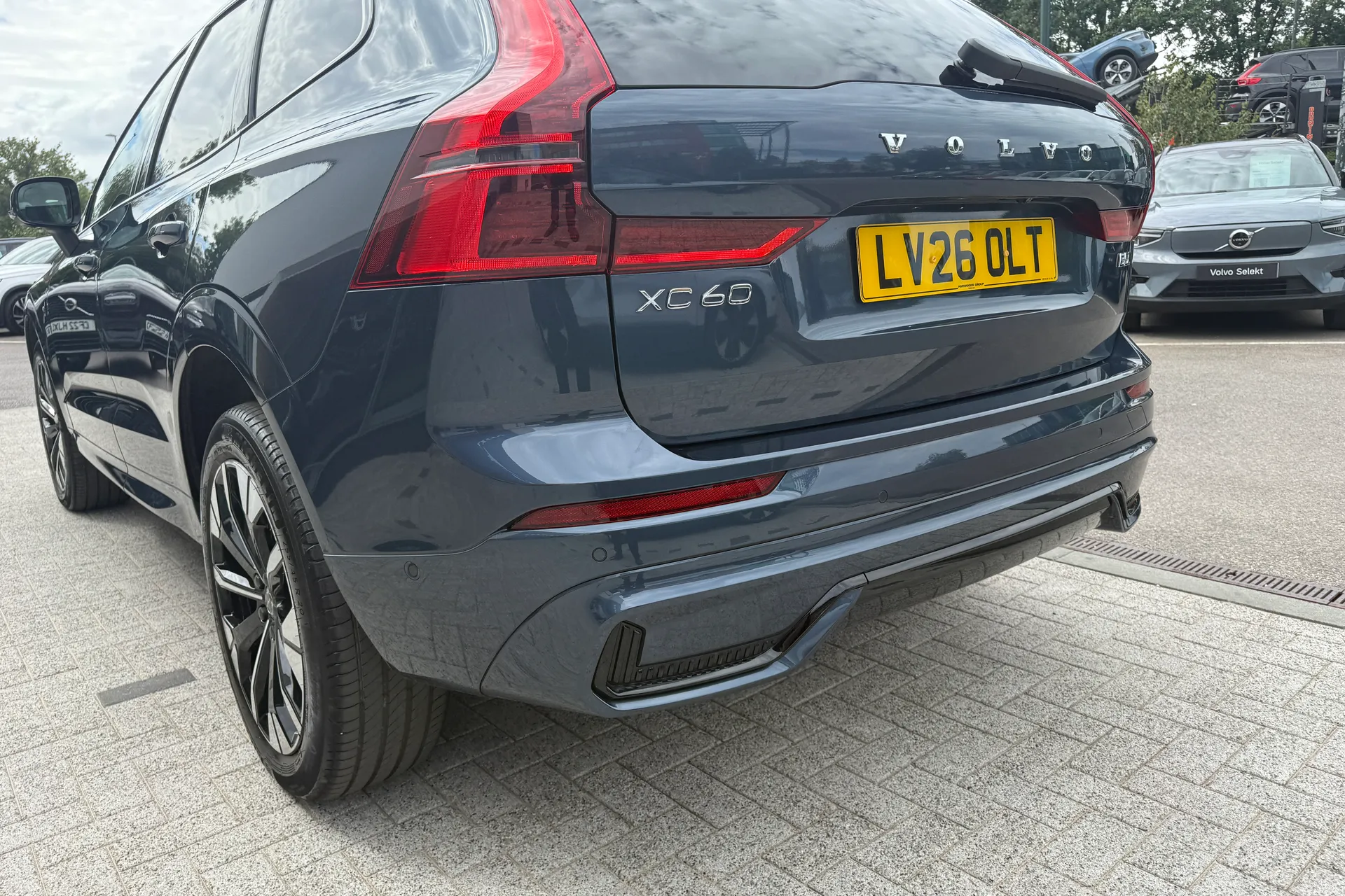 Volvo XC60 thumbnail image number 20