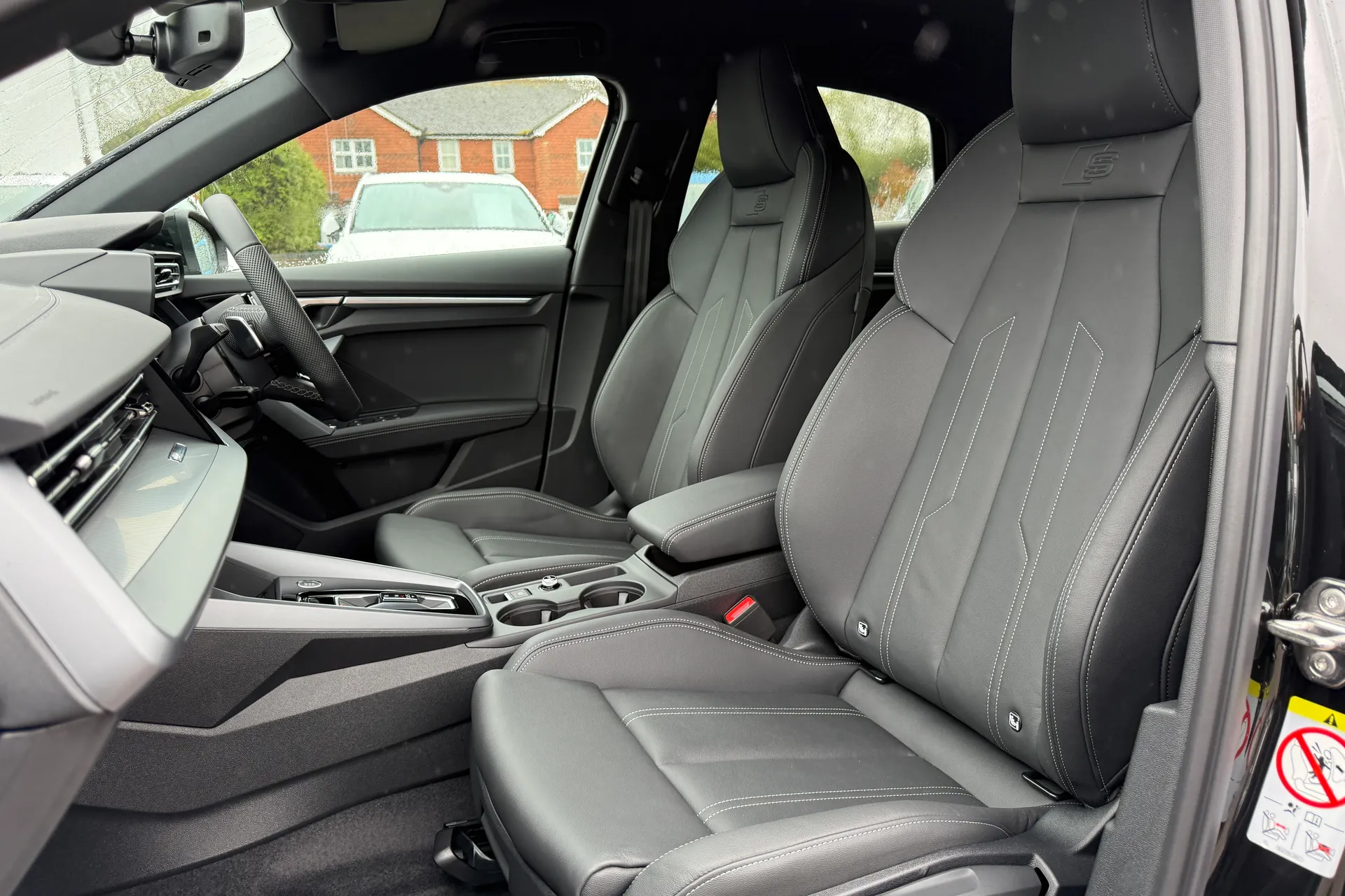 Audi A3 thumbnail image number 36