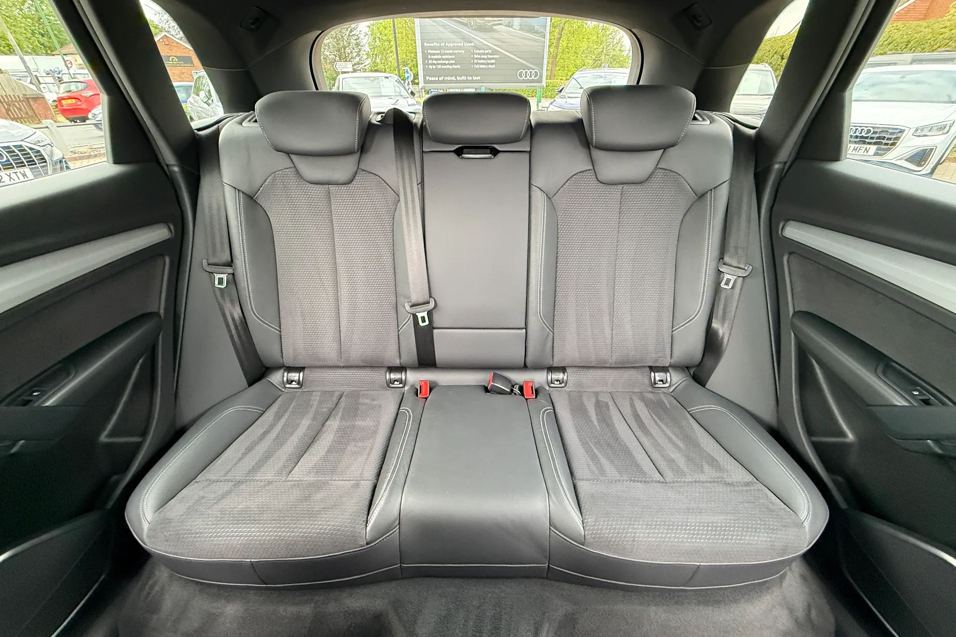 Audi Q5 thumbnail image number 39