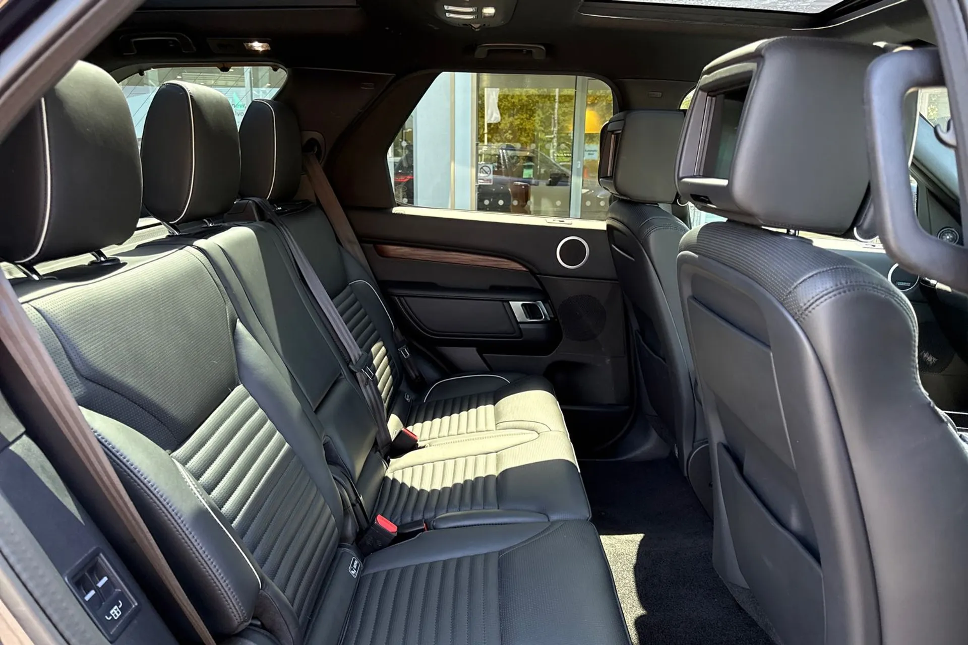 LAND ROVER DISCOVERY thumbnail image number 25
