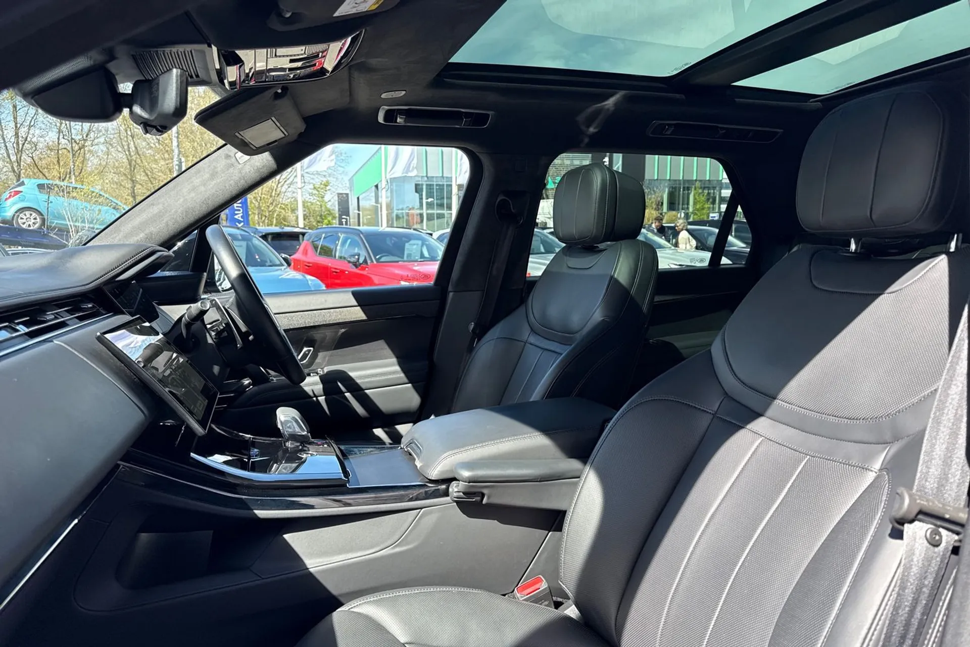 LAND ROVER RANGE ROVER SPORT thumbnail image number 31