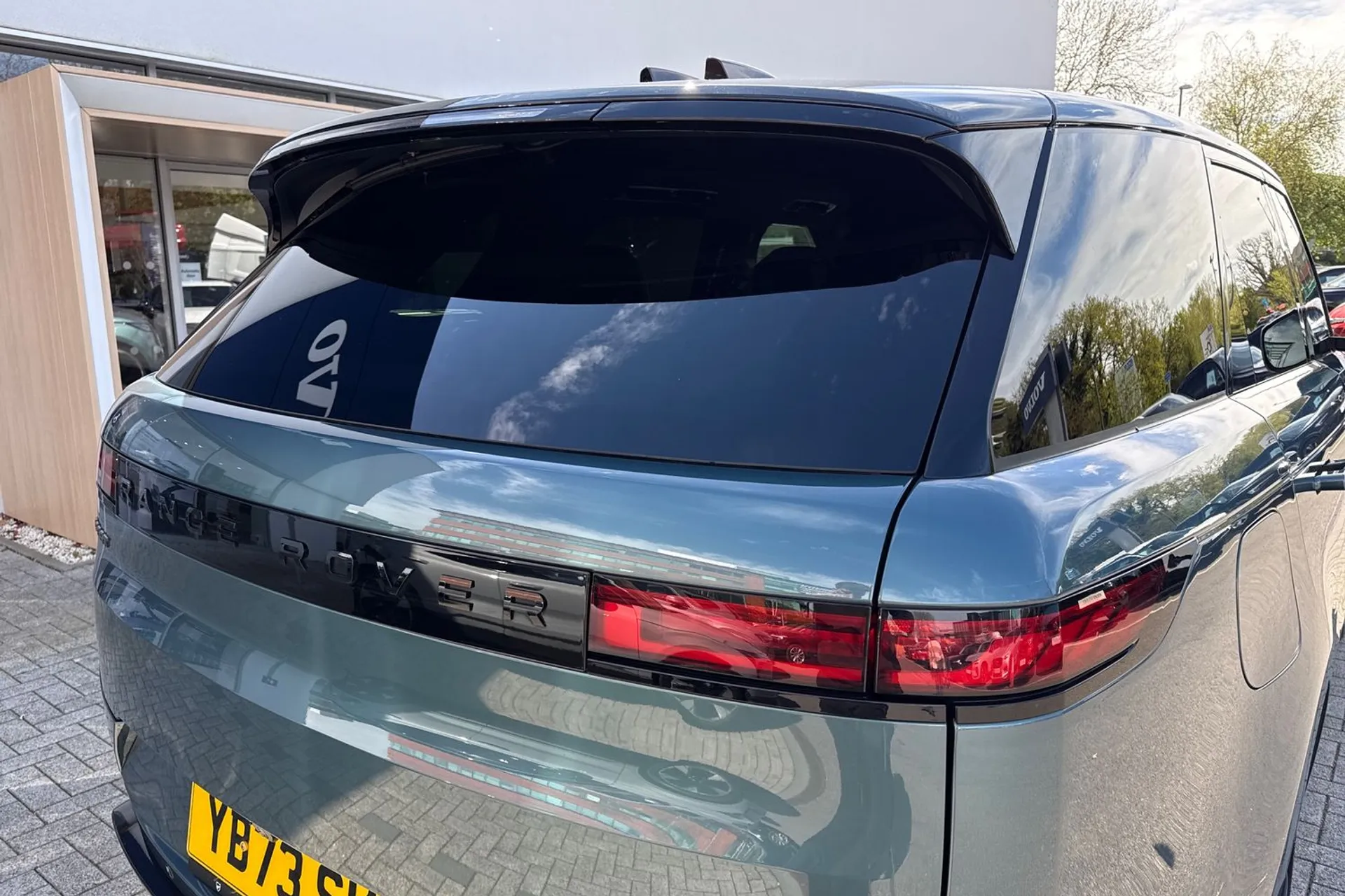 LAND ROVER RANGE ROVER SPORT thumbnail image number 18