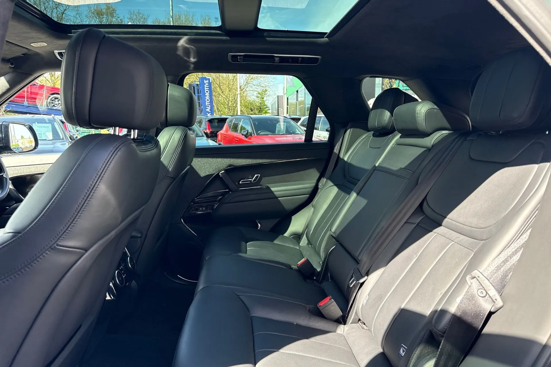 LAND ROVER RANGE ROVER SPORT thumbnail image number 33