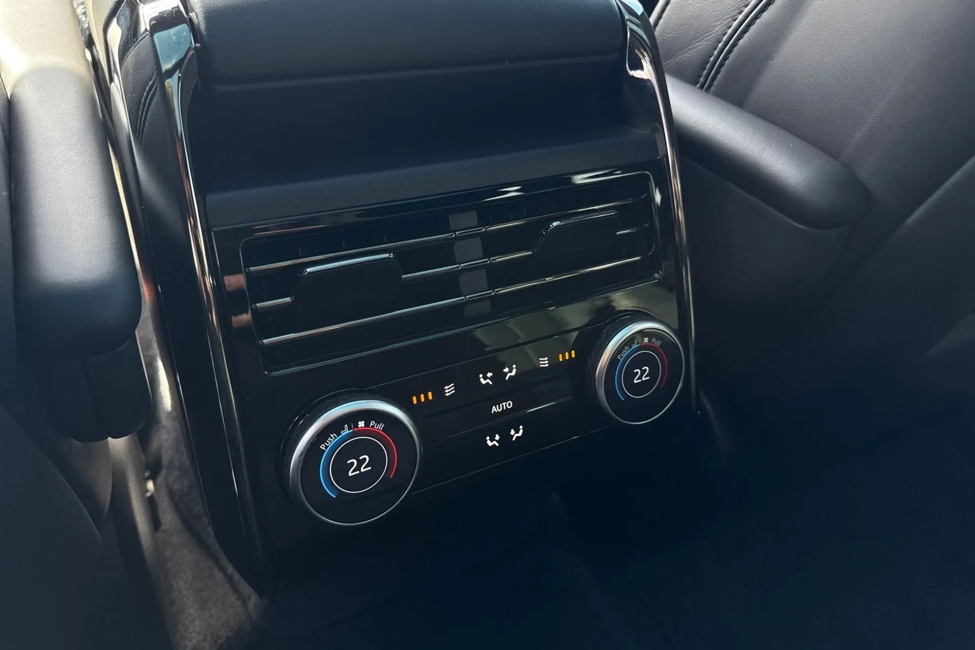 LAND ROVER RANGE ROVER SPORT thumbnail image number 56