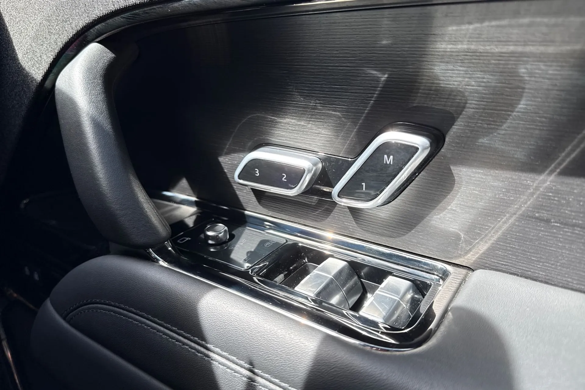 LAND ROVER RANGE ROVER SPORT thumbnail image number 51