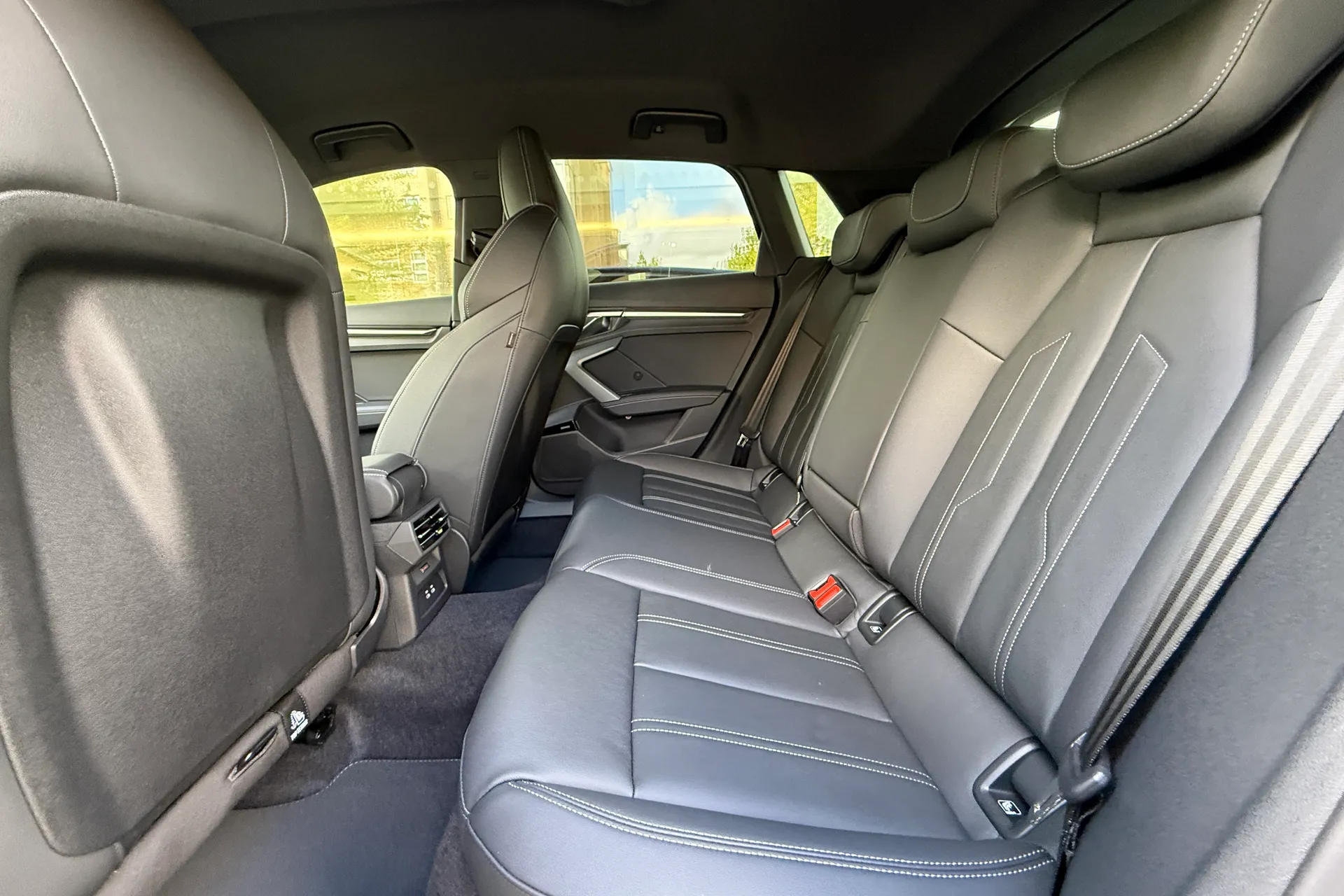 Audi A3 thumbnail image number 51