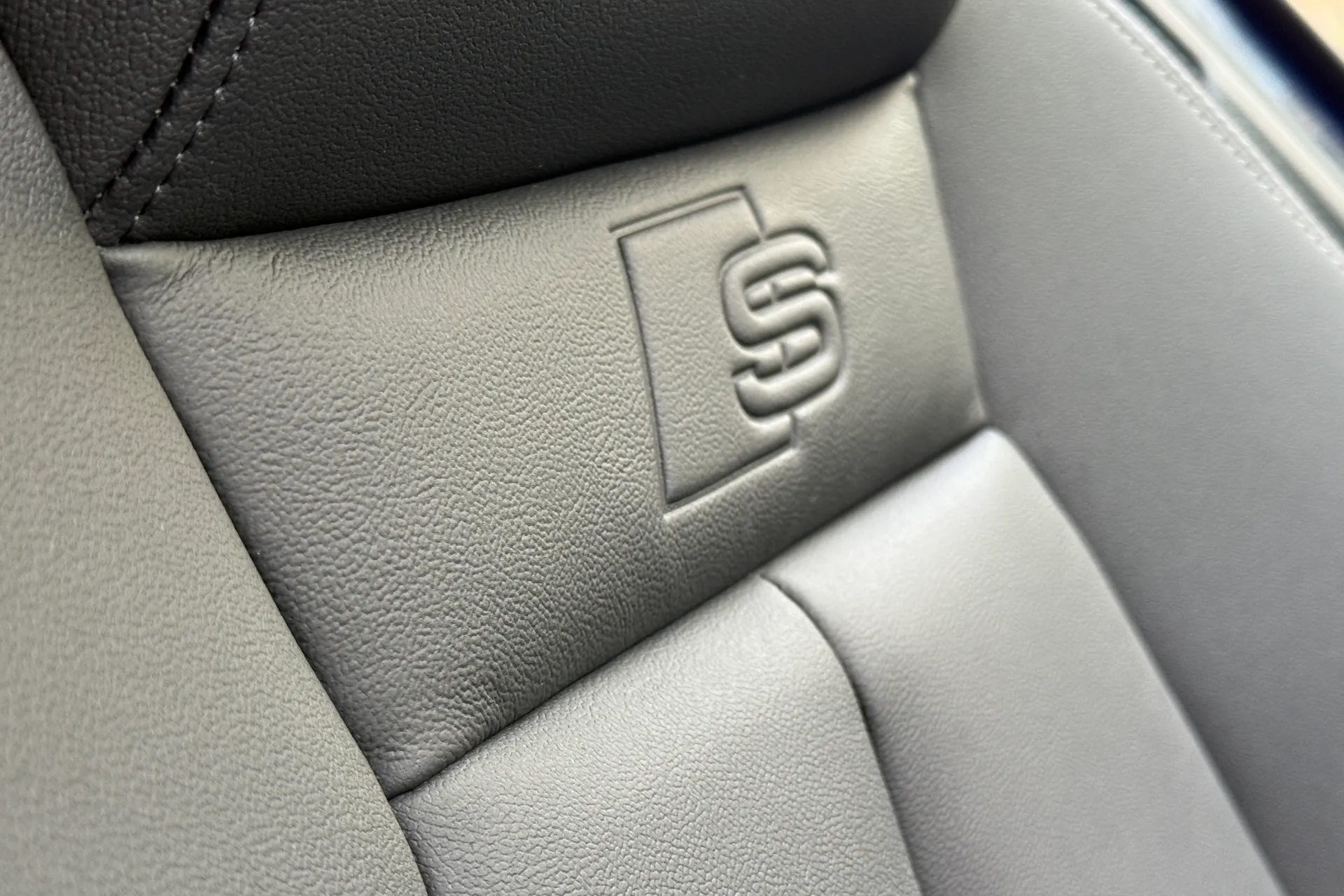 Audi A3 thumbnail image number 32