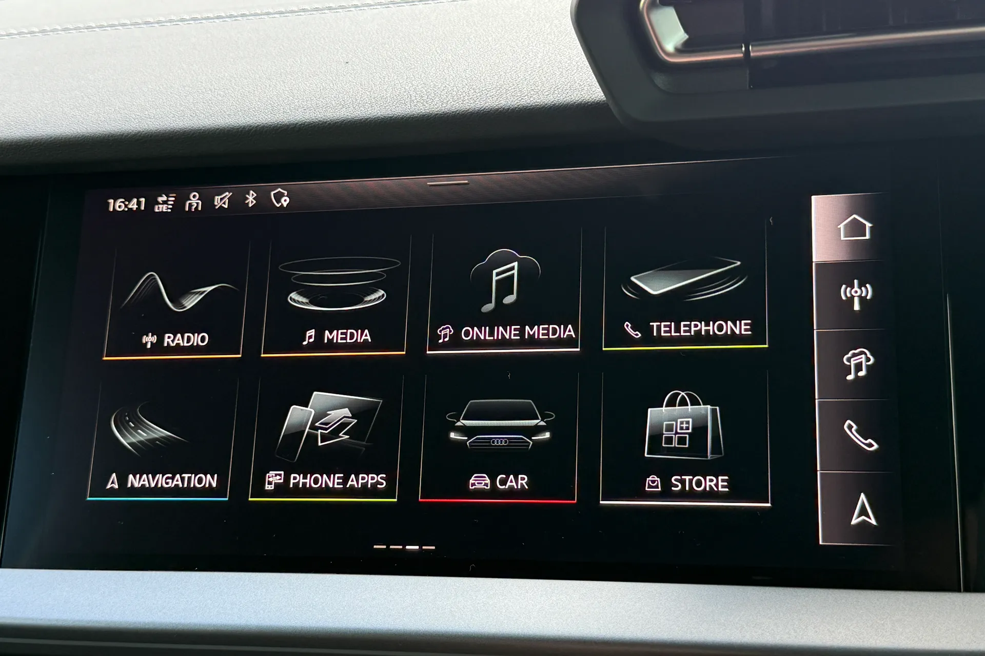 Audi A3 thumbnail image number 21