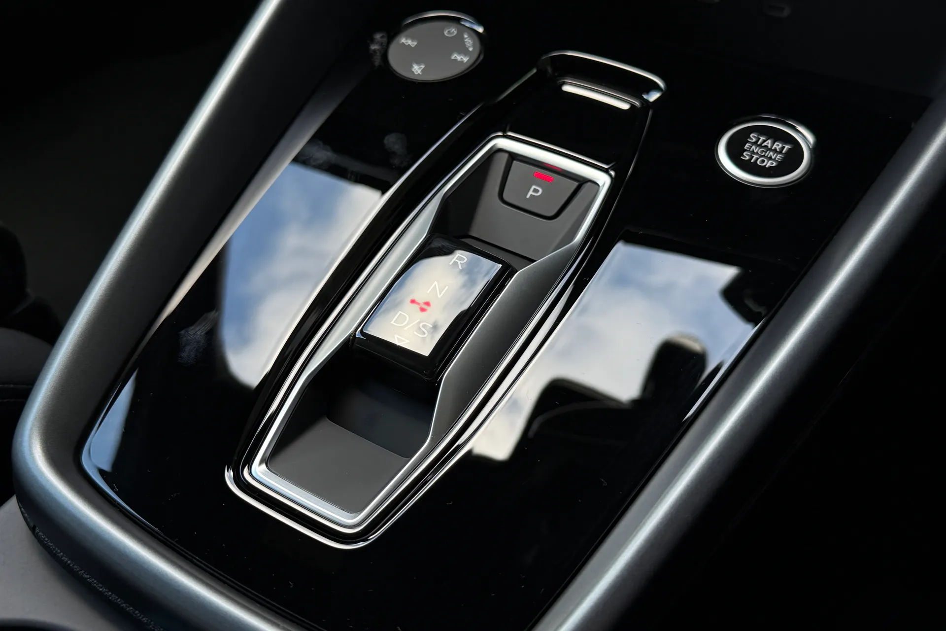 Audi A3 thumbnail image number 24