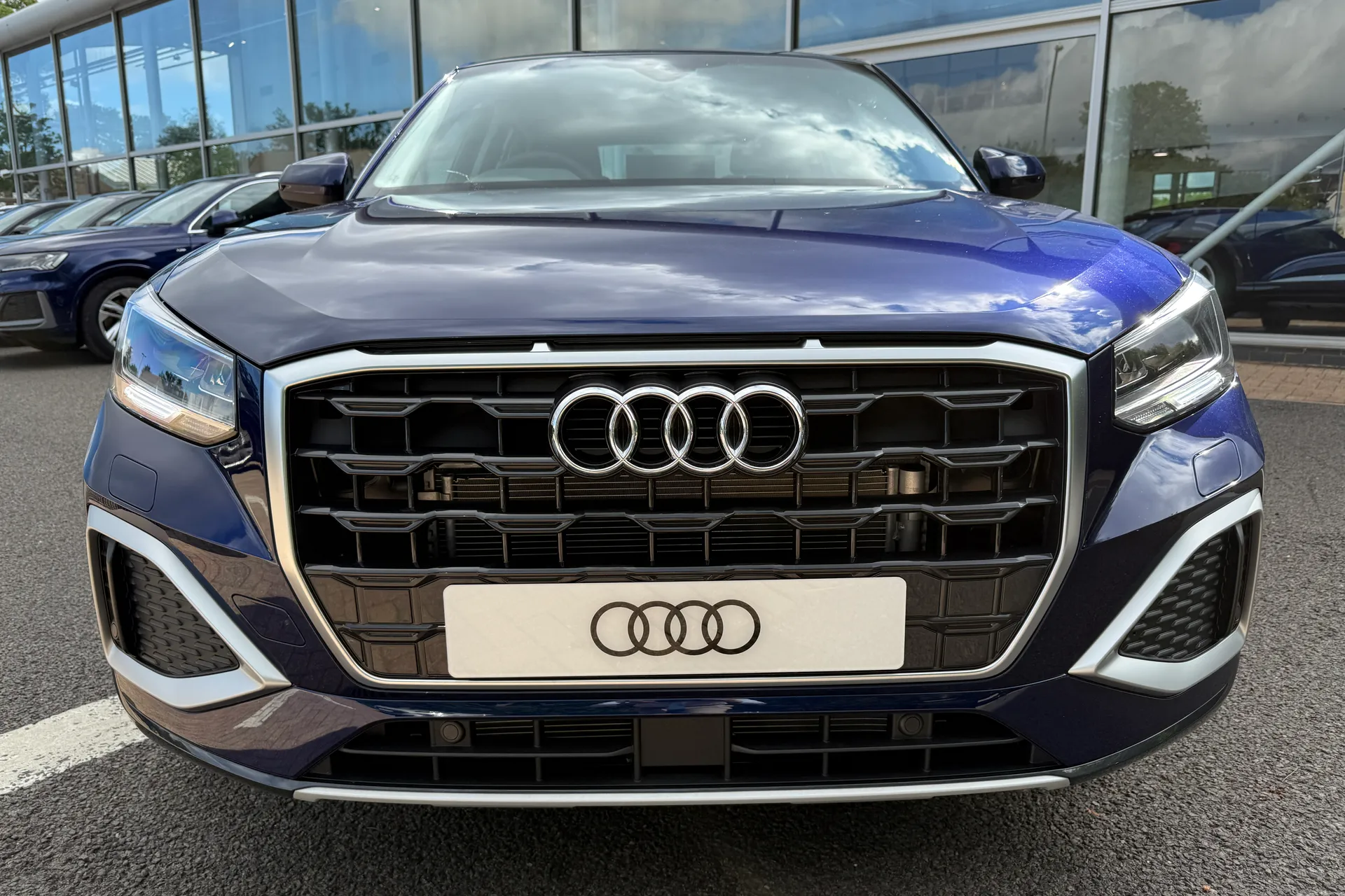 Audi Q2 thumbnail image number 56