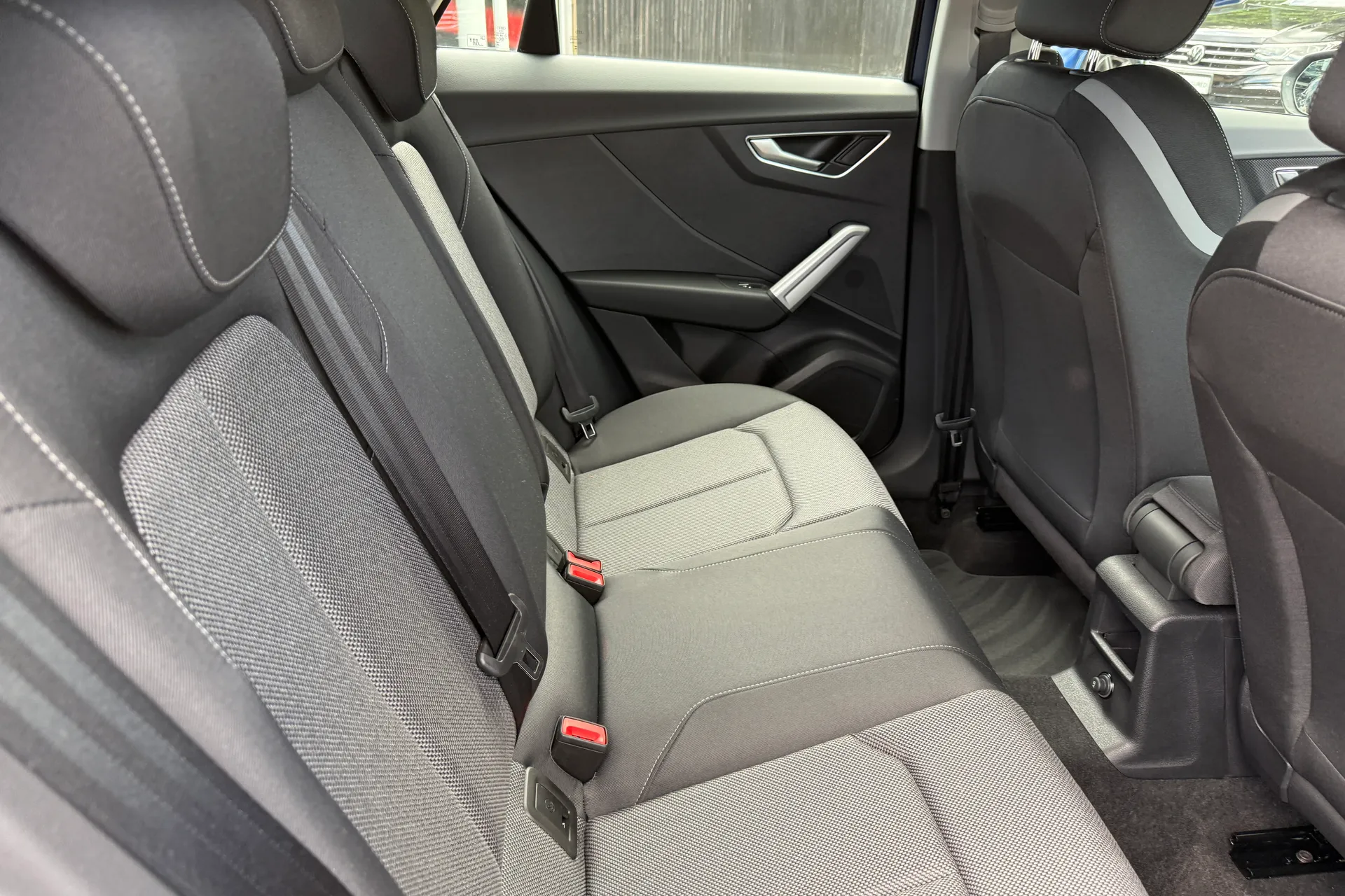 Audi Q2 thumbnail image number 34