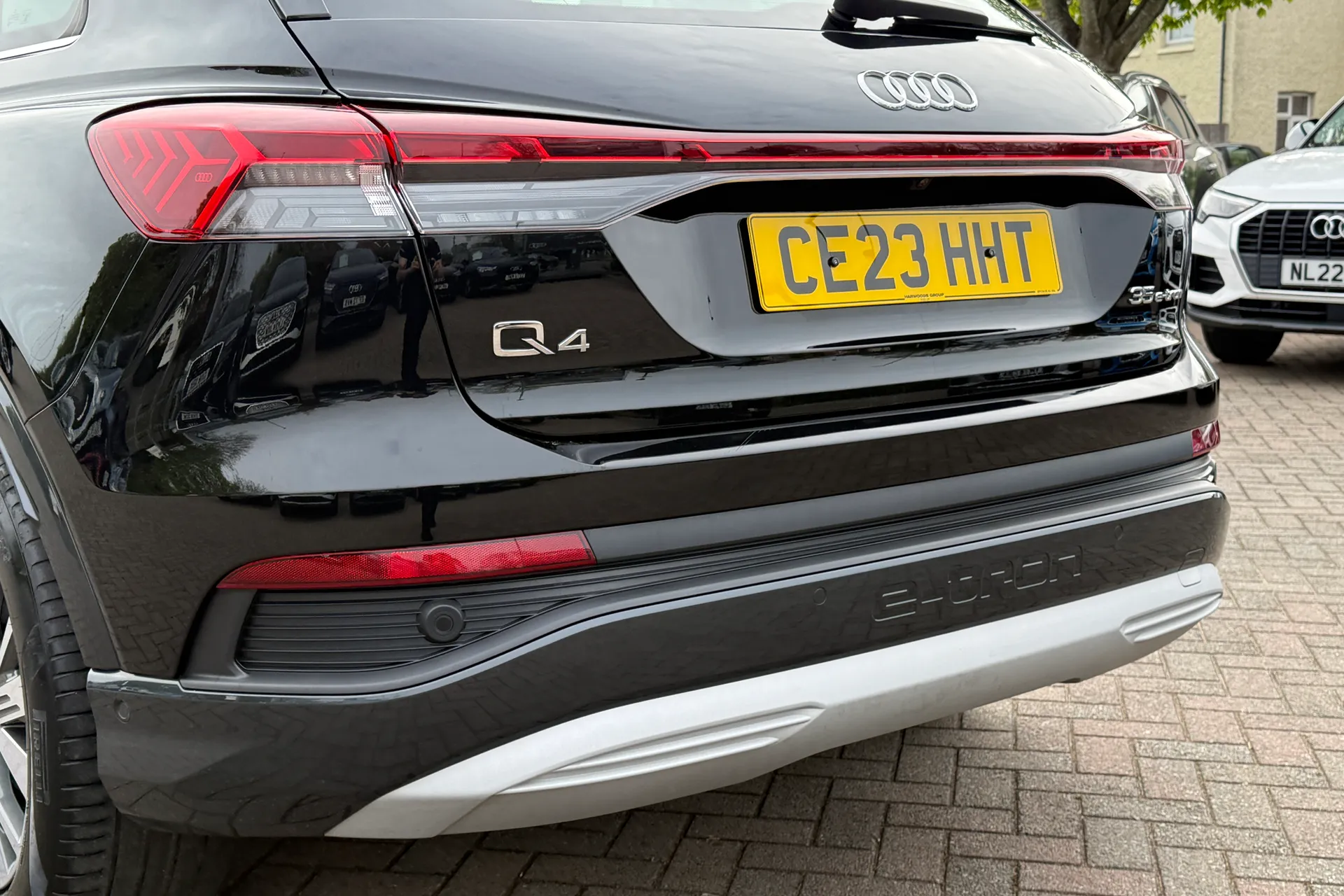 Audi Q4 thumbnail image number 52