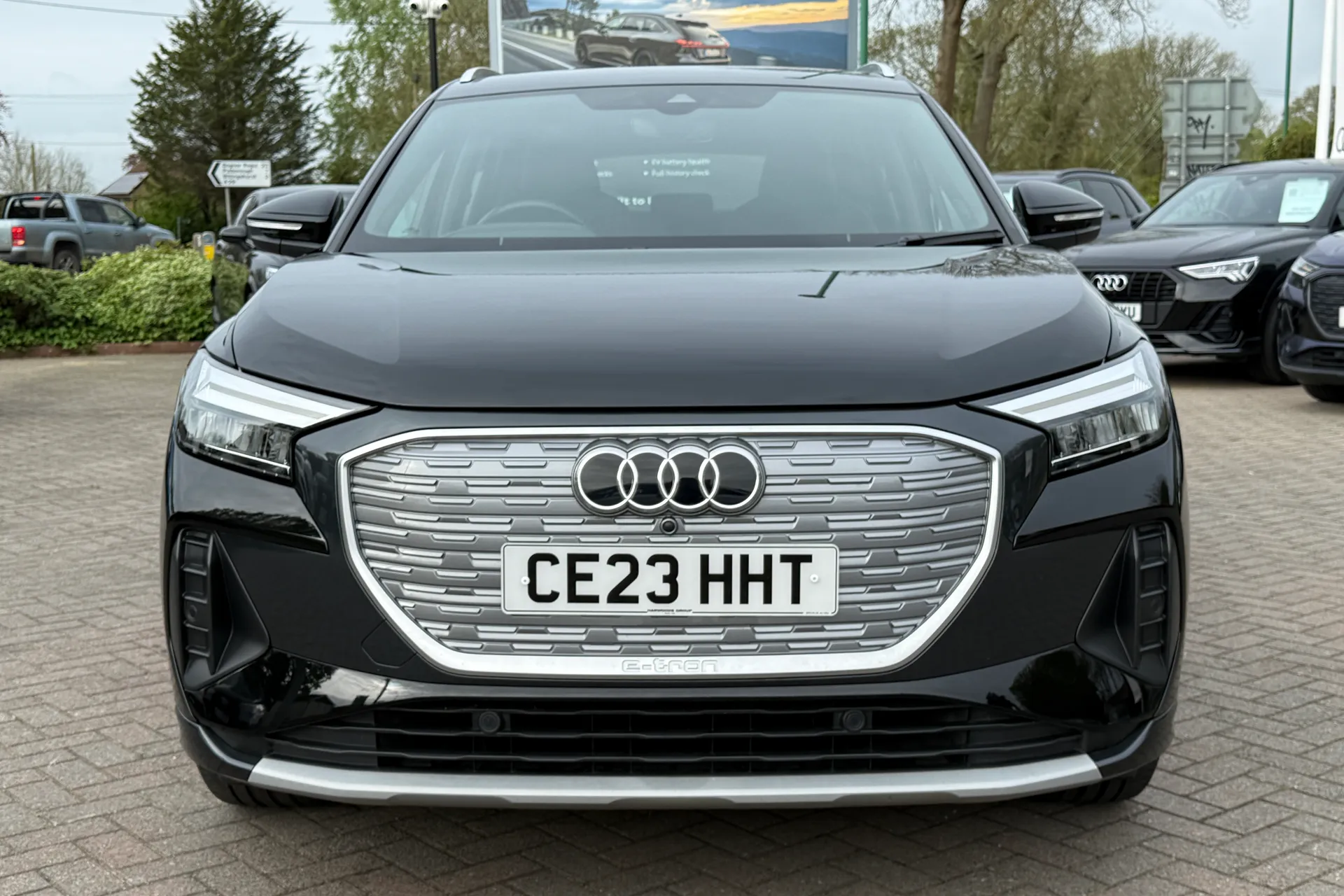 Audi Q4 thumbnail image number 26