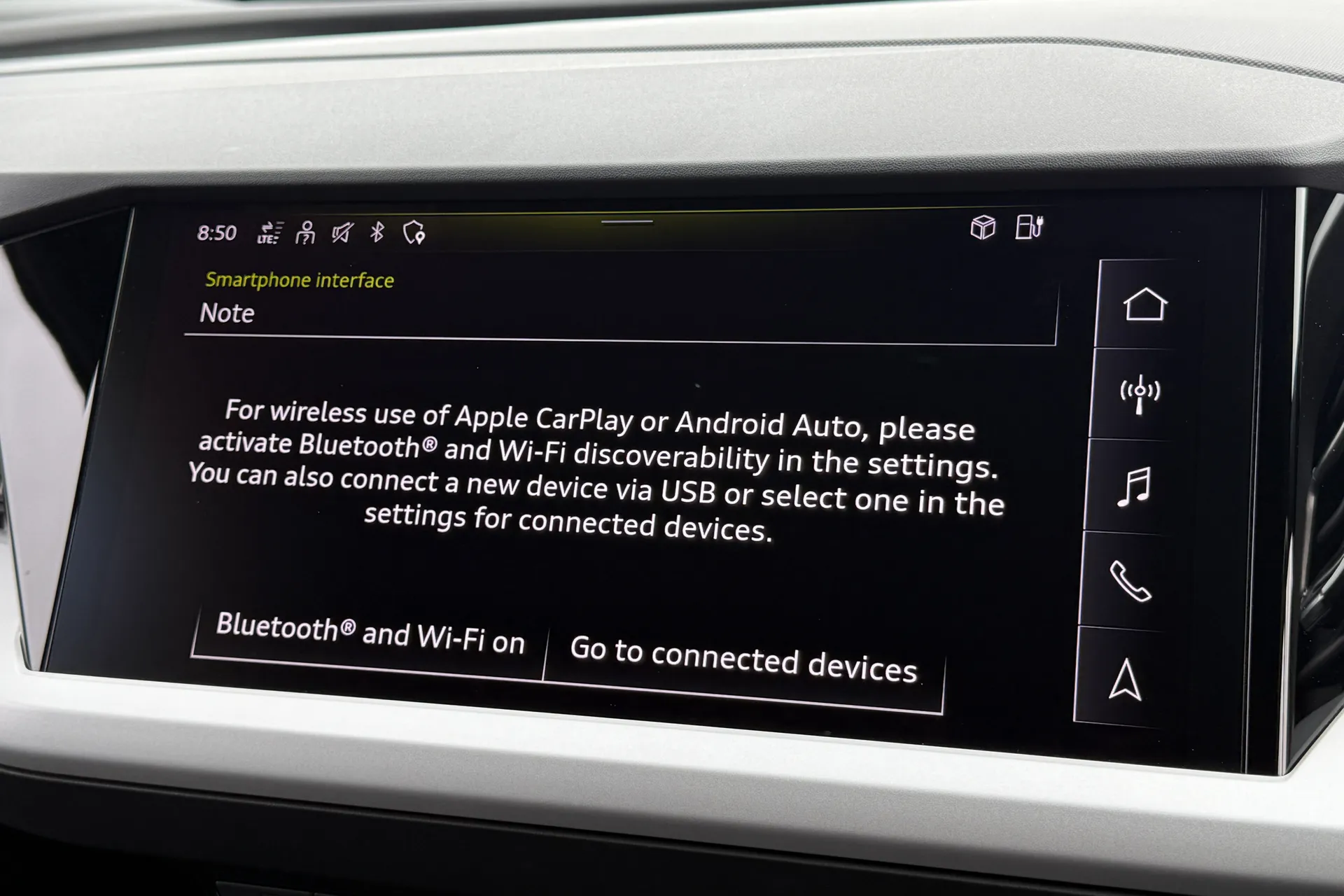 Audi Q4 thumbnail image number 13