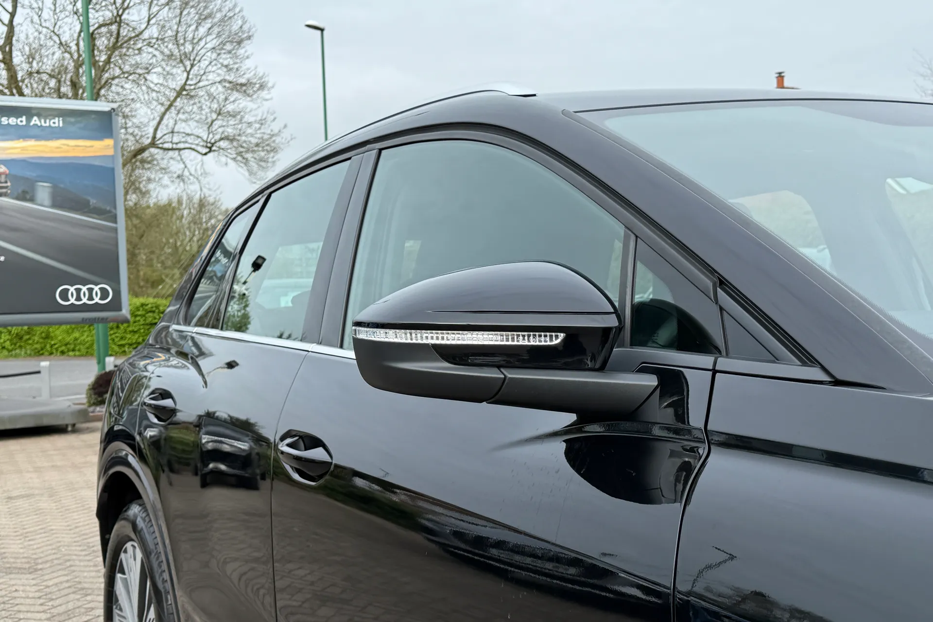 Audi Q4 thumbnail image number 50
