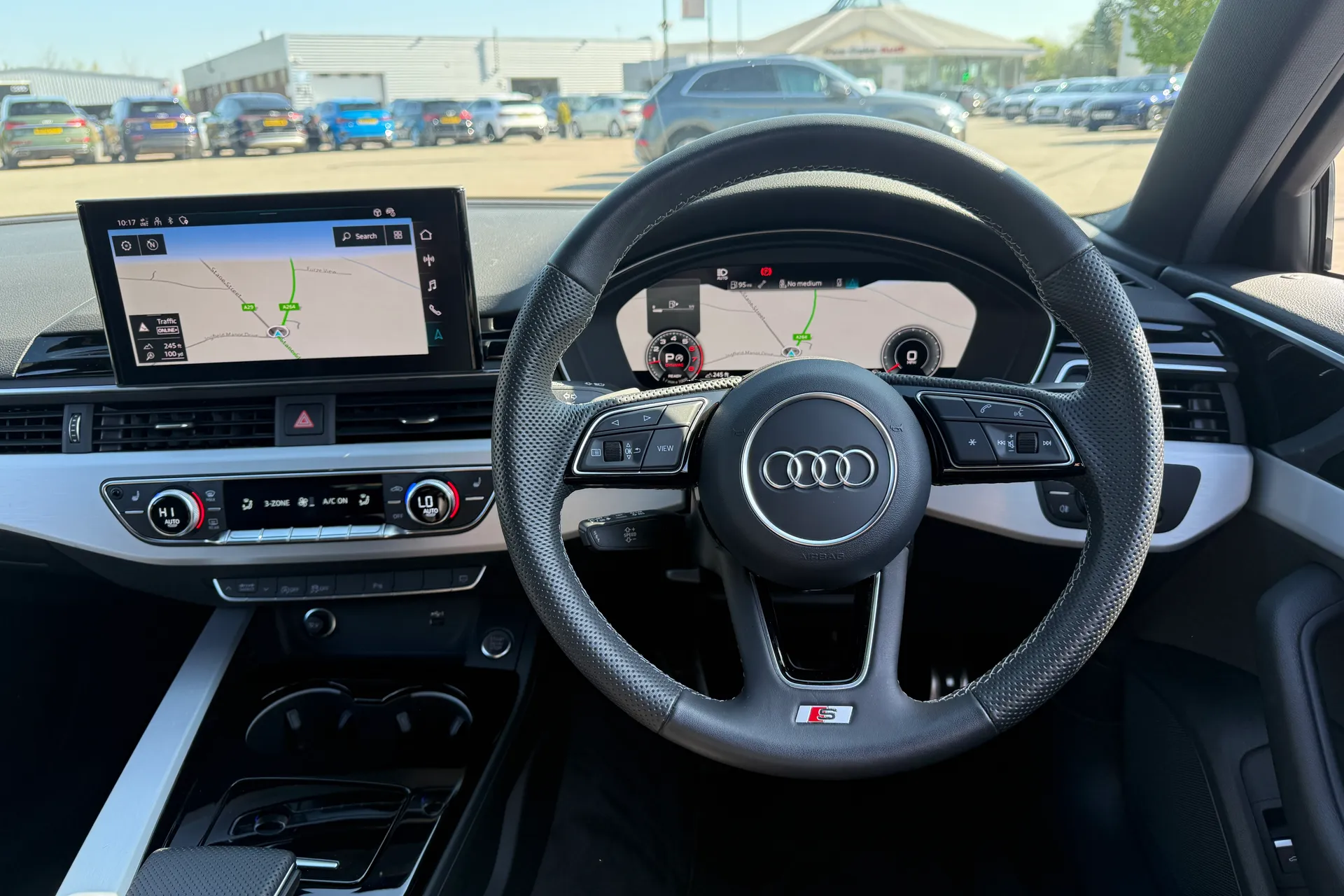 Audi A4 thumbnail image number 6