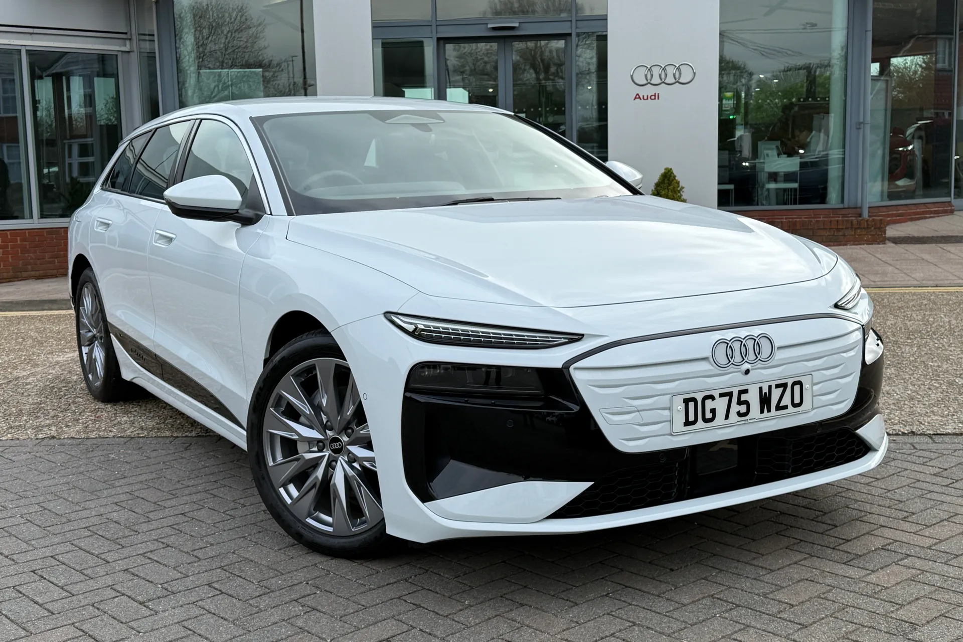 Audi A6 thumbnail image number 26