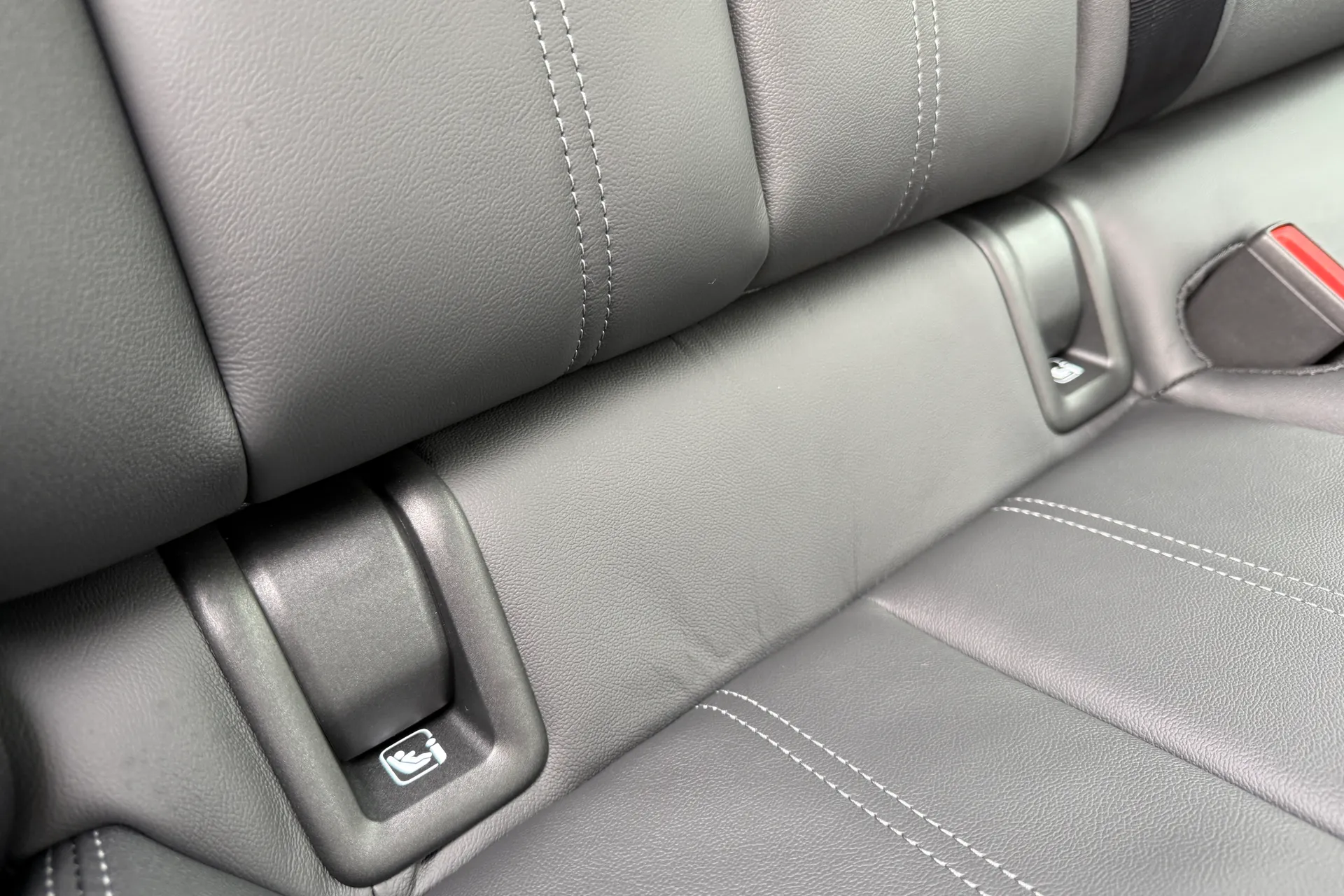 Audi A6 thumbnail image number 47