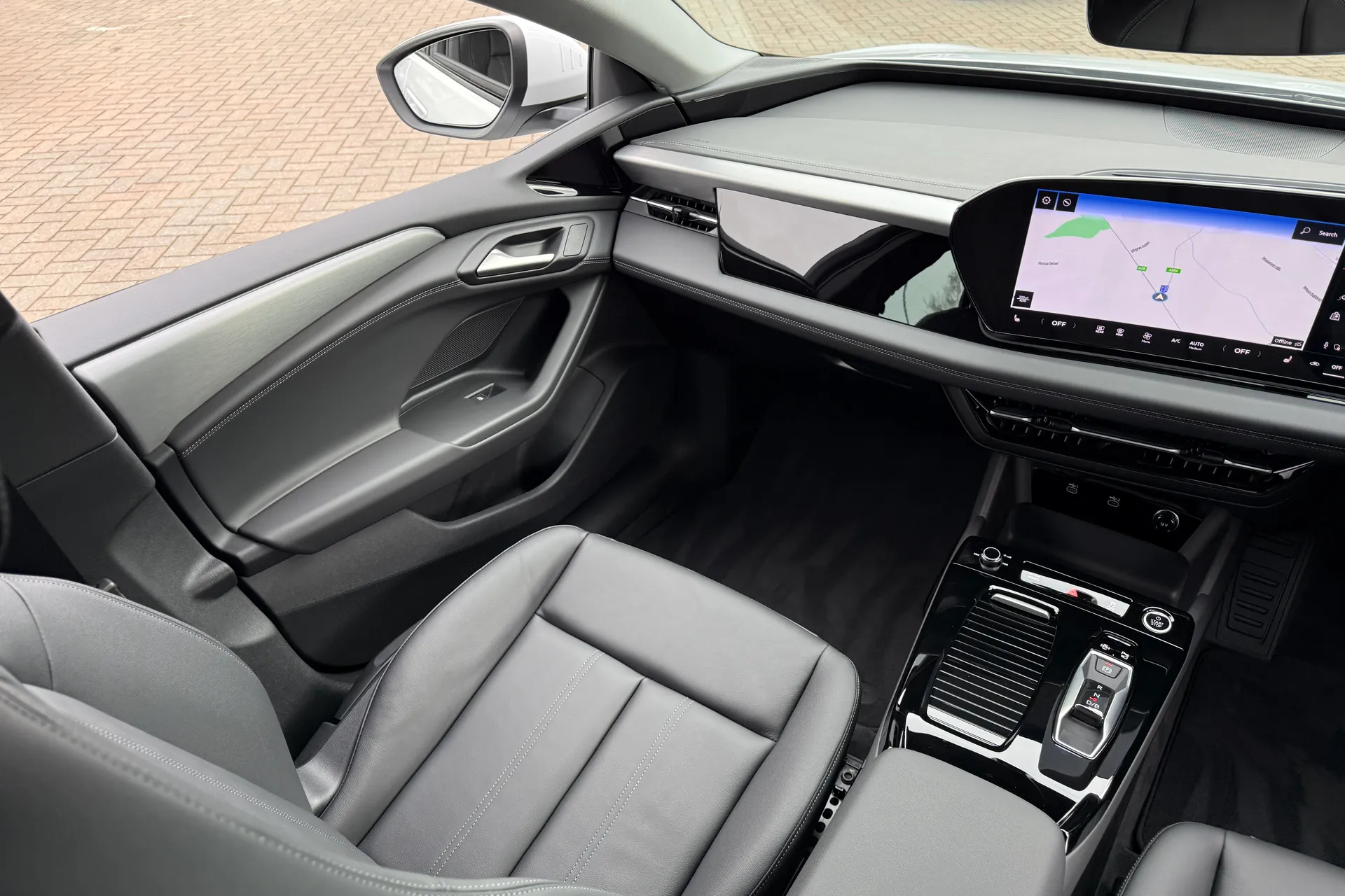 Audi A6 thumbnail image number 42