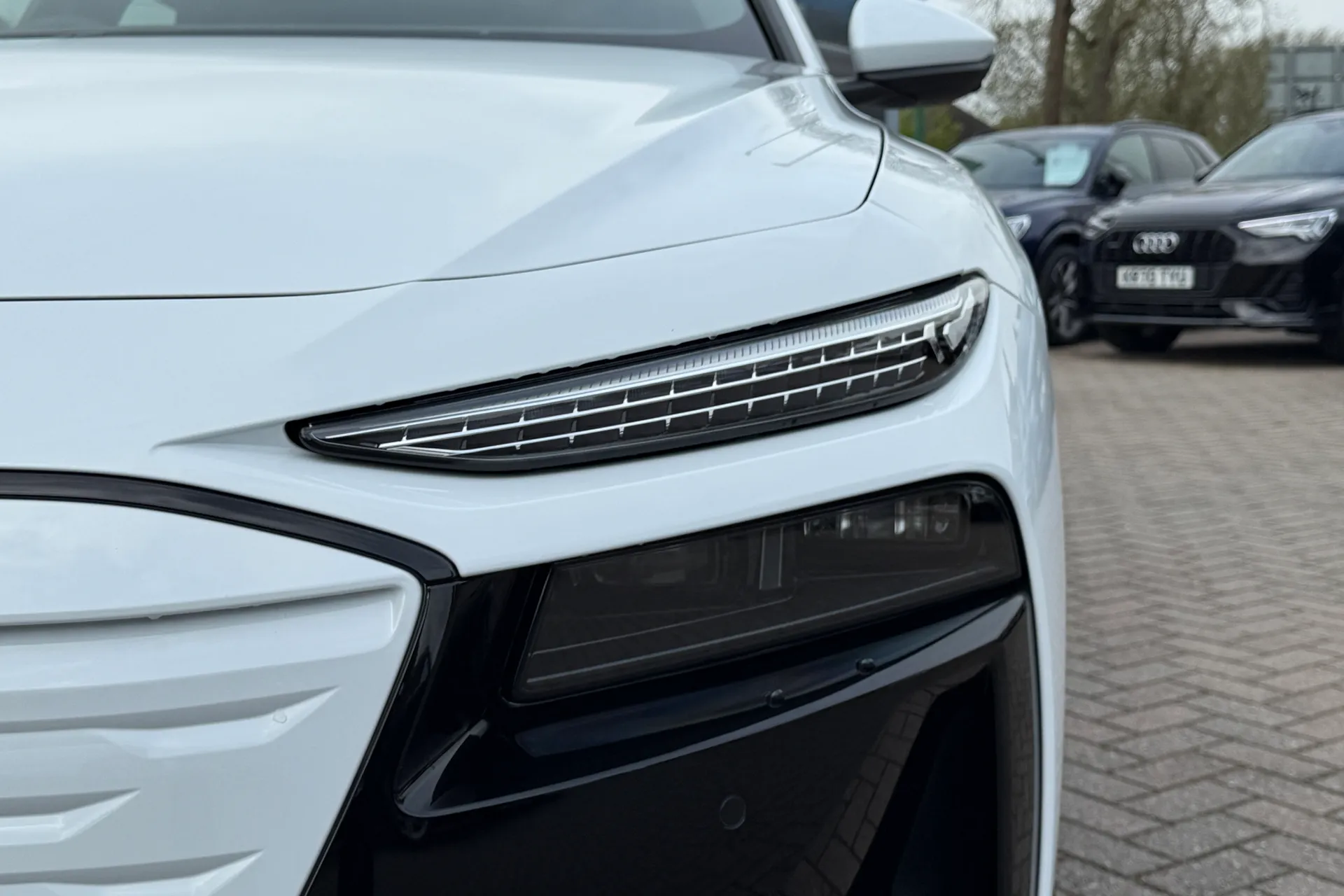 Audi A6 thumbnail image number 57