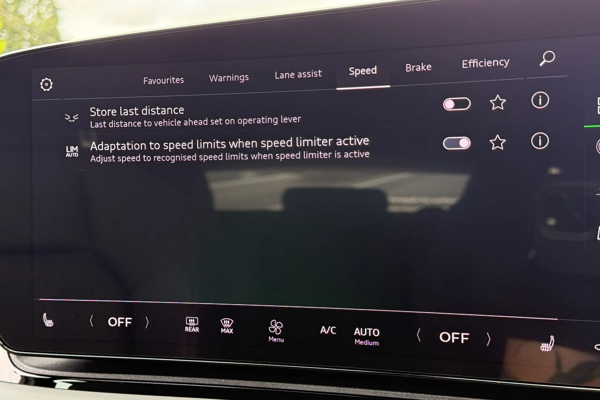 Audi A6 thumbnail image number 14