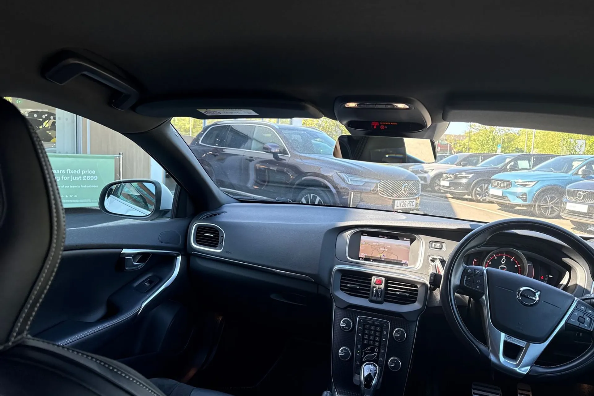 Volvo V40 thumbnail image number 31