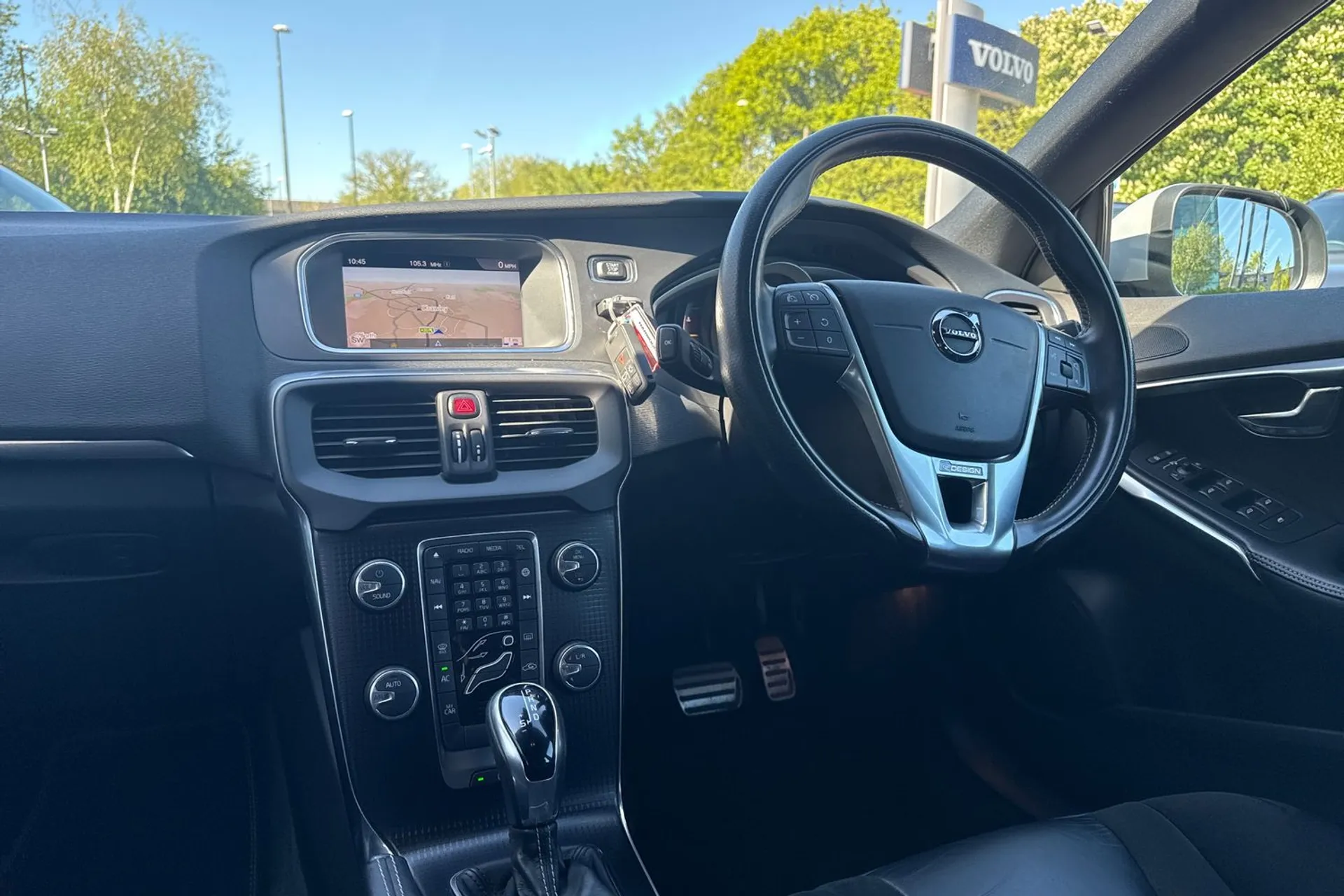 Volvo V40 thumbnail image number 34