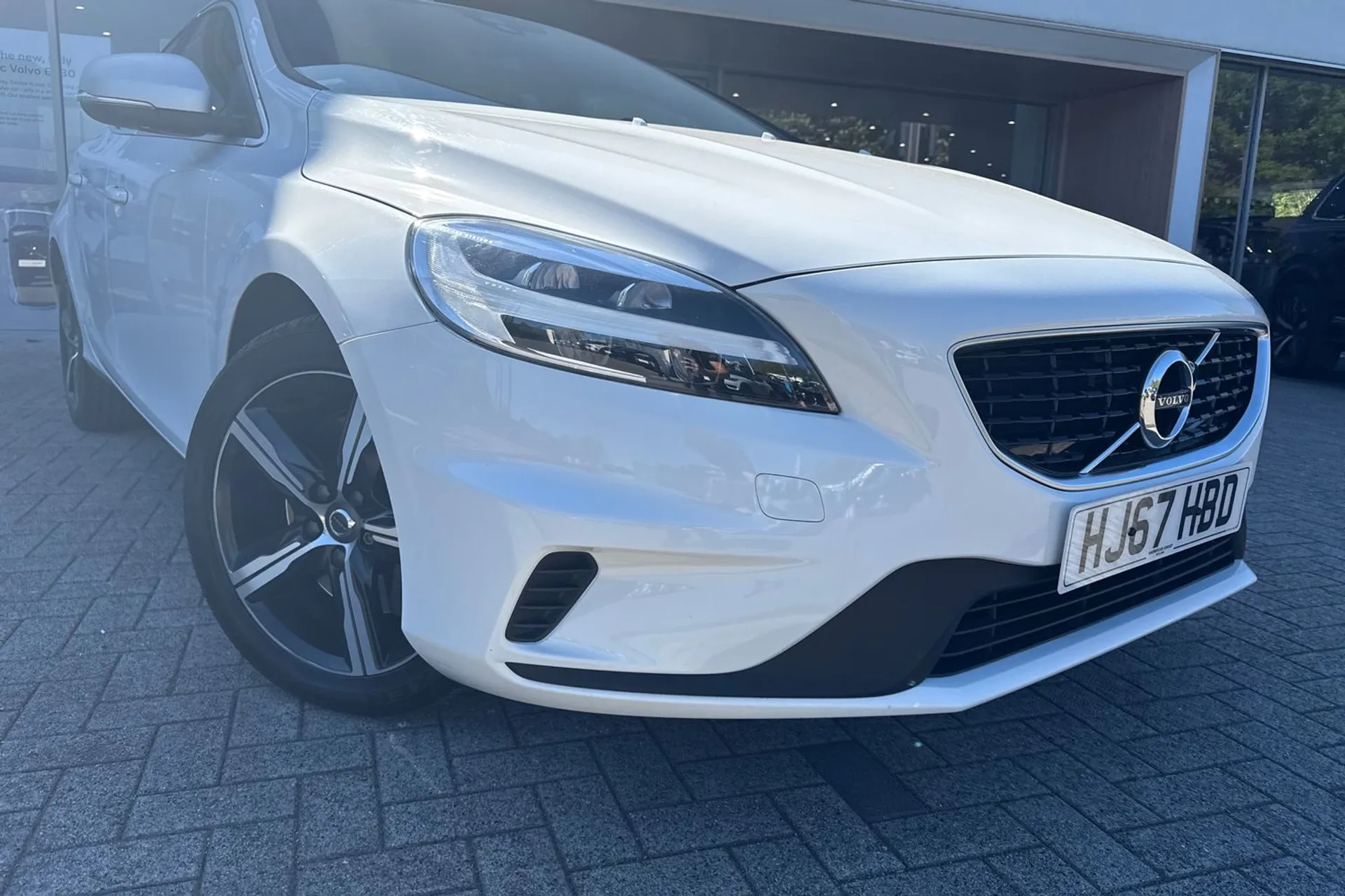 Volvo V40 thumbnail image number 7