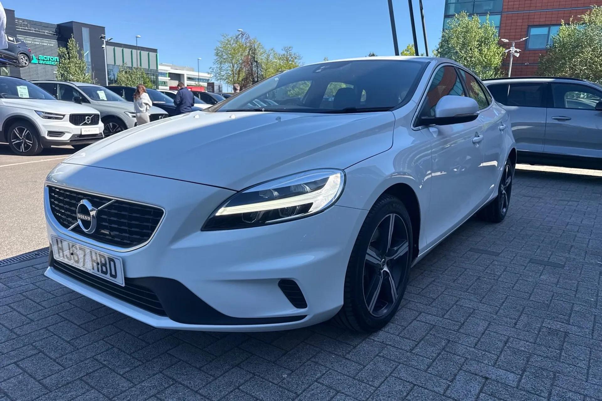 Volvo V40 thumbnail image number 12