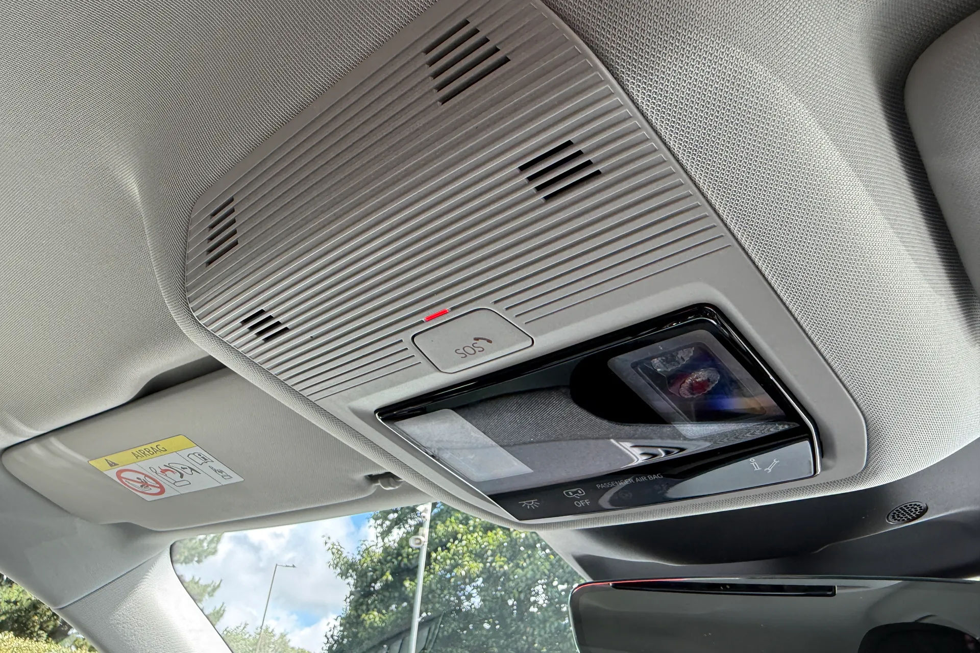 Audi Q3 thumbnail image number 32