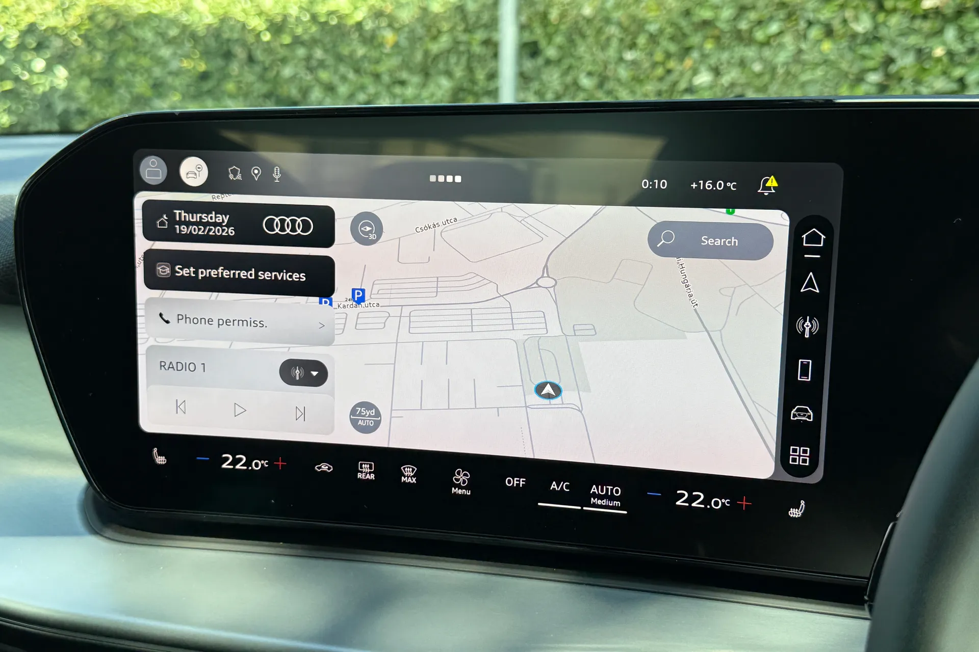 Audi Q3 thumbnail image number 10