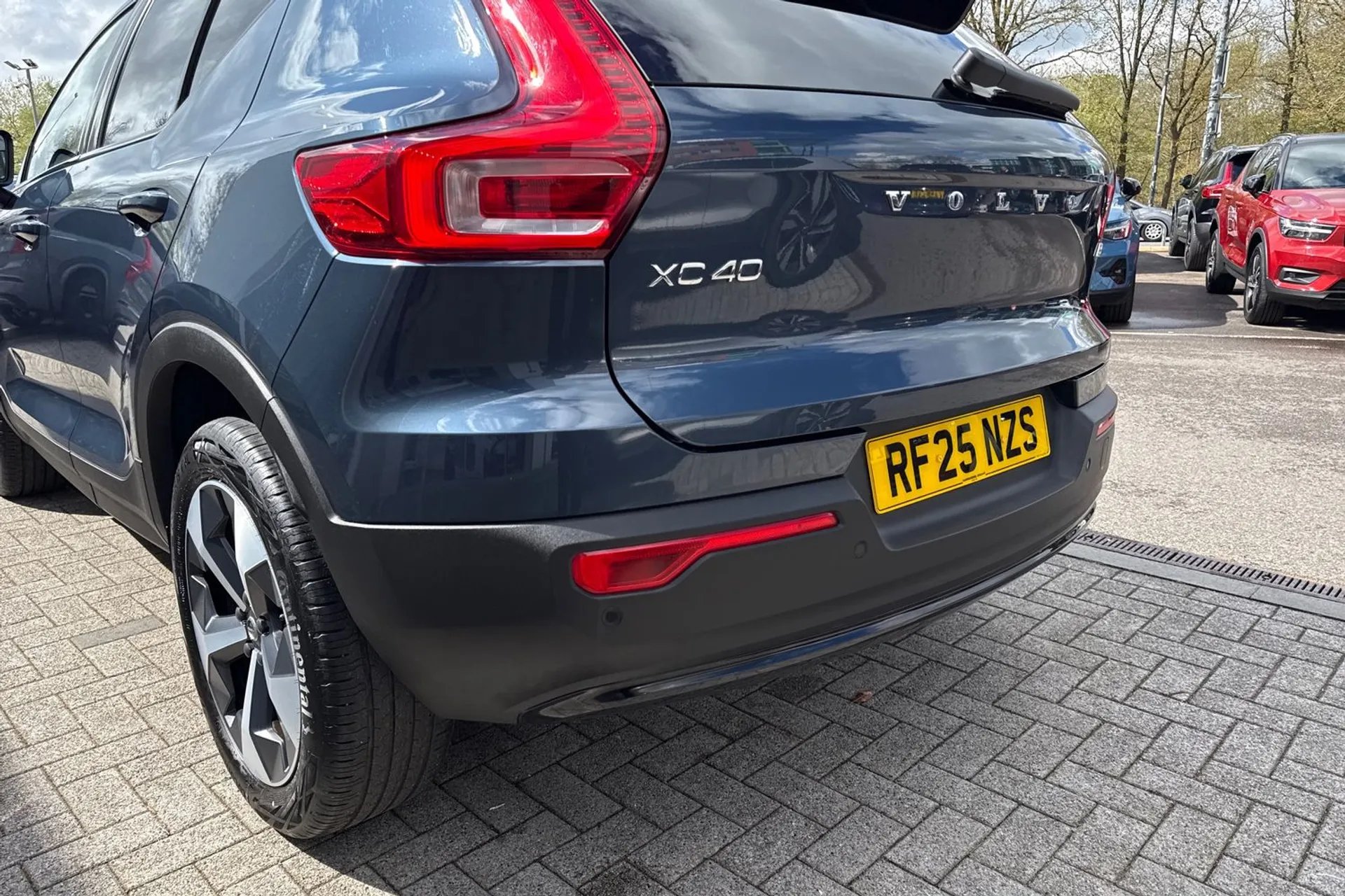 Volvo XC40 thumbnail image number 18