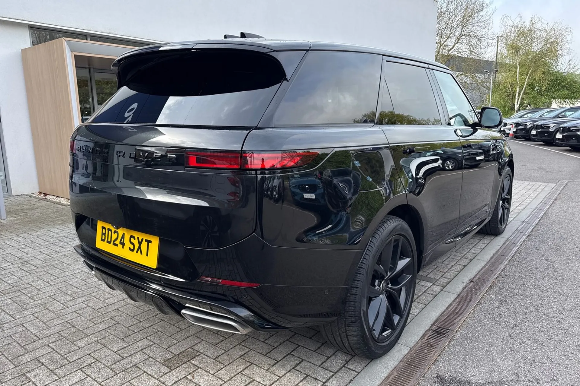 LAND ROVER RANGE ROVER SPORT thumbnail image number 9