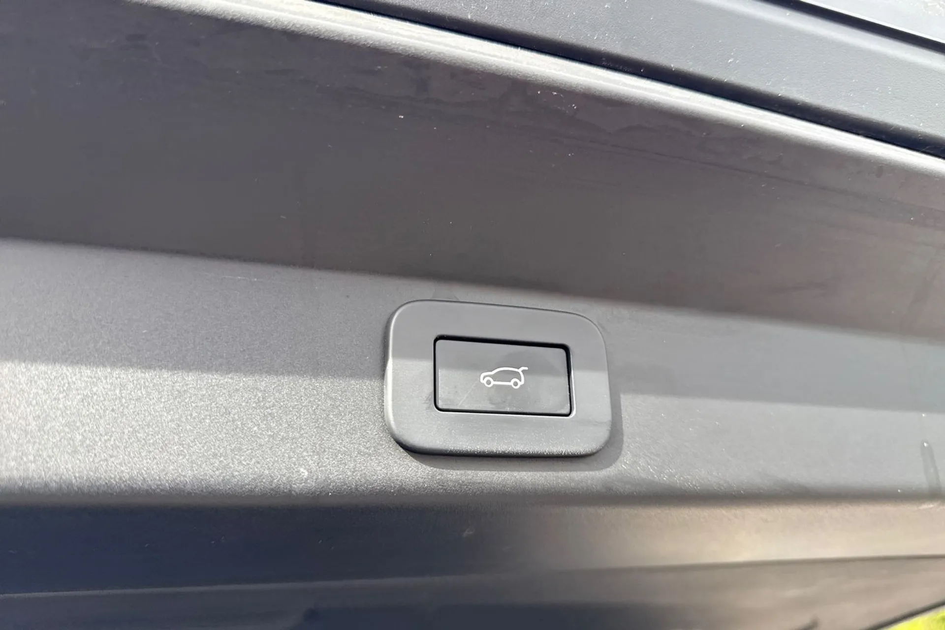 LAND ROVER RANGE ROVER SPORT thumbnail image number 25