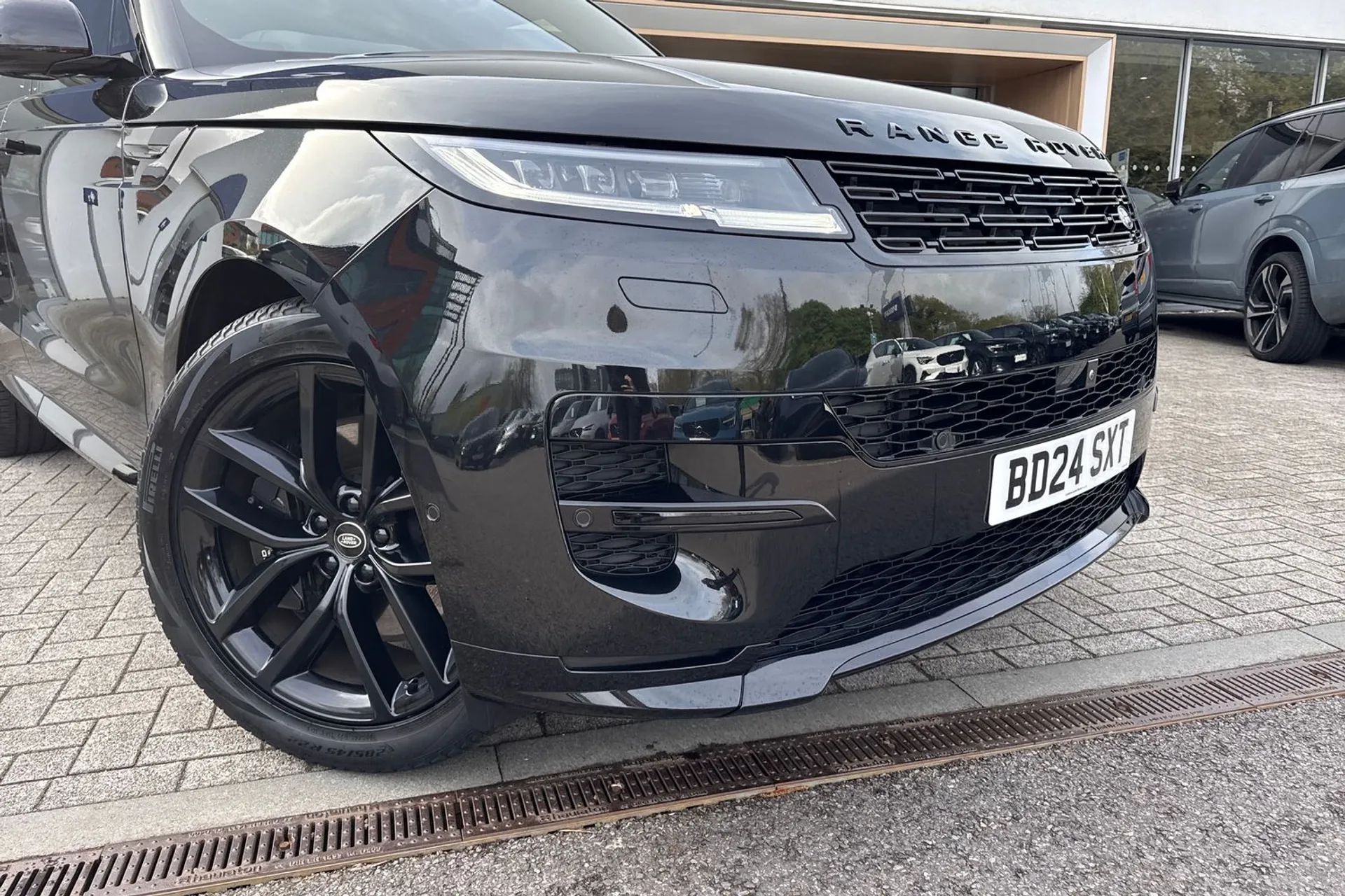 LAND ROVER RANGE ROVER SPORT thumbnail image number 7