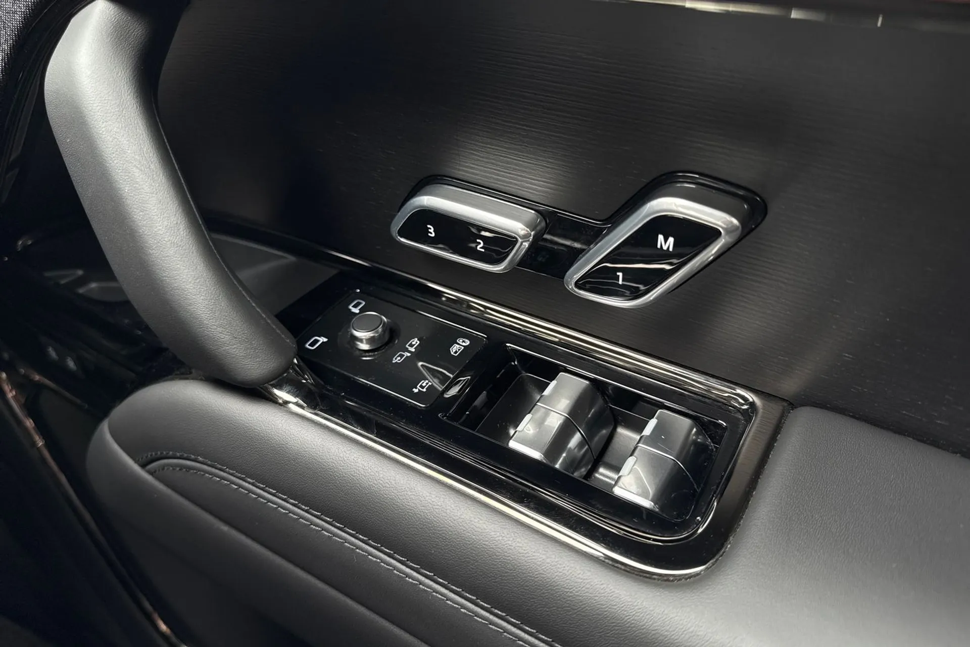 LAND ROVER RANGE ROVER SPORT thumbnail image number 53