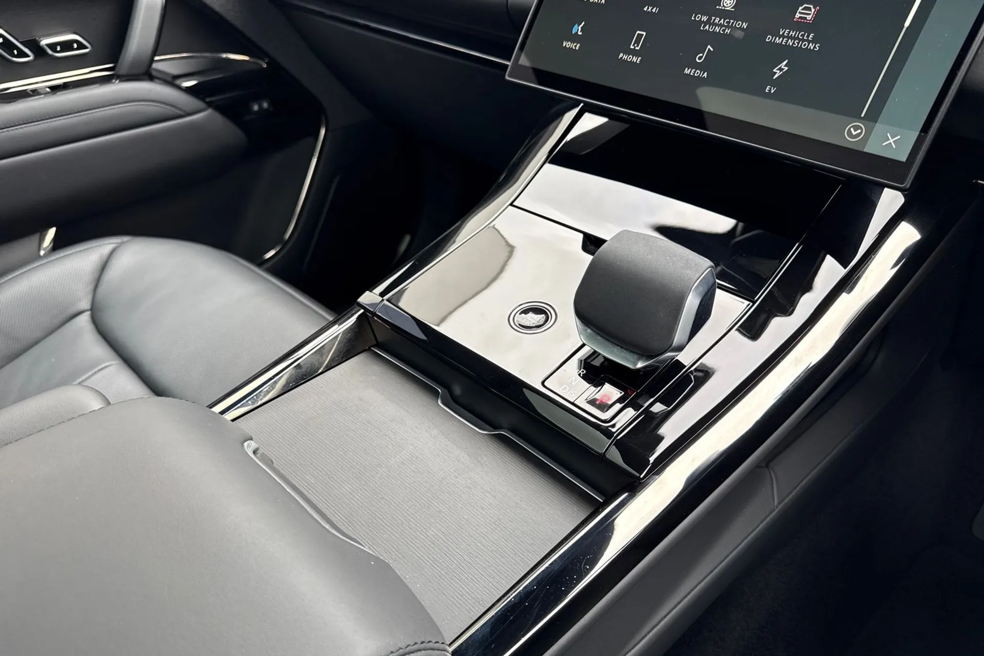 LAND ROVER RANGE ROVER SPORT thumbnail image number 54