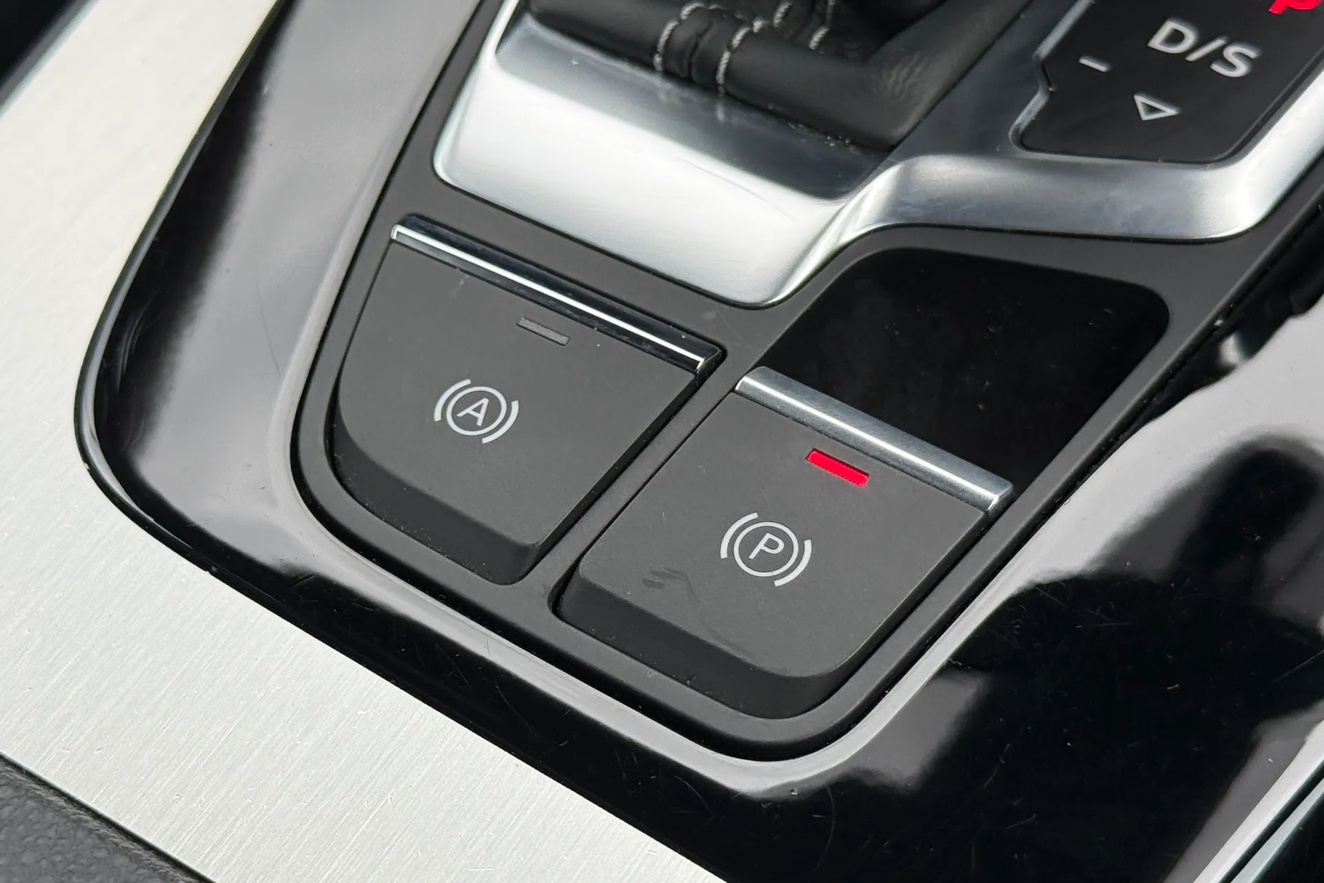 Audi Q5 thumbnail image number 27