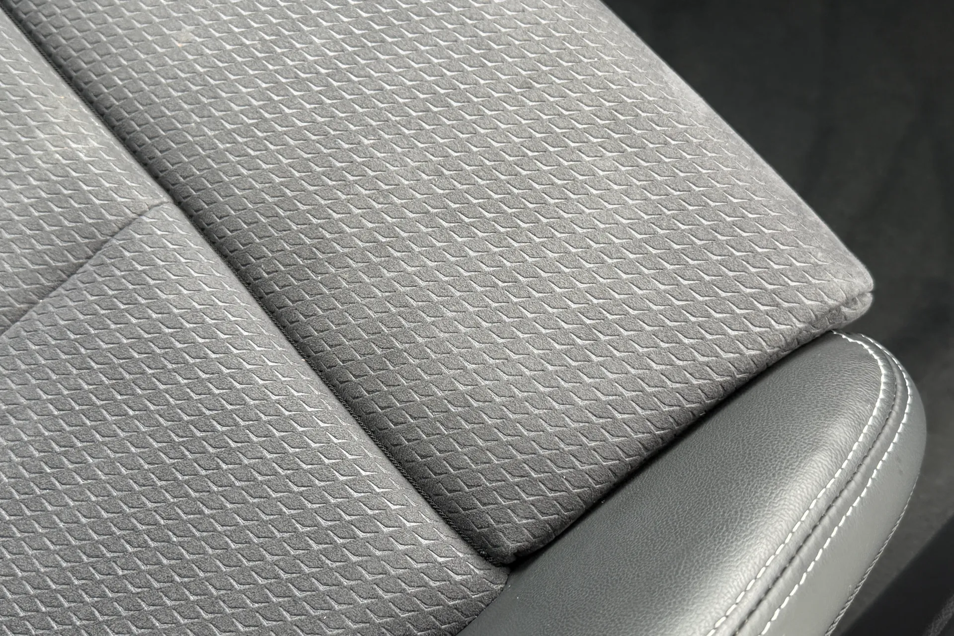Audi Q5 thumbnail image number 34