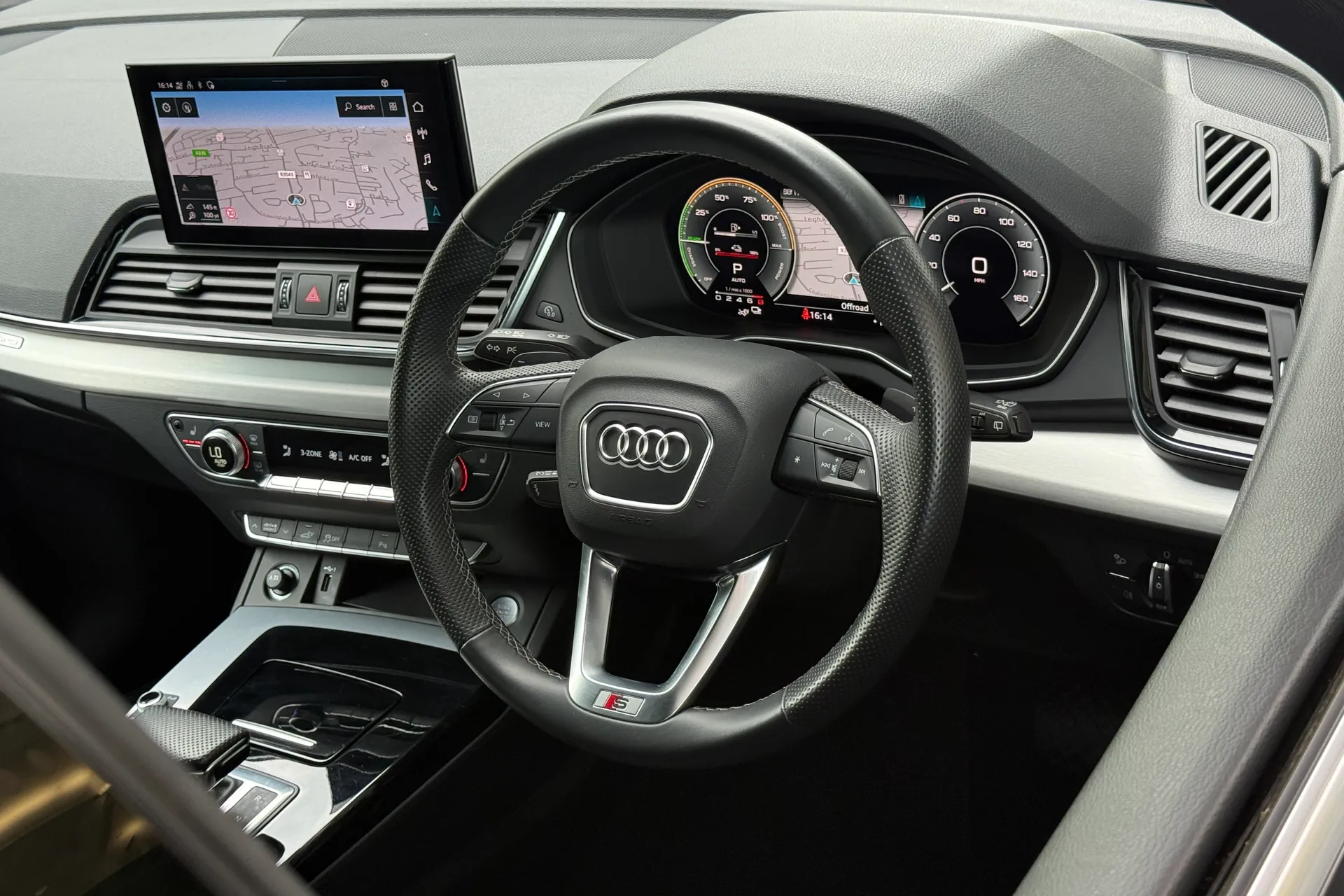 Audi Q5 thumbnail image number 38