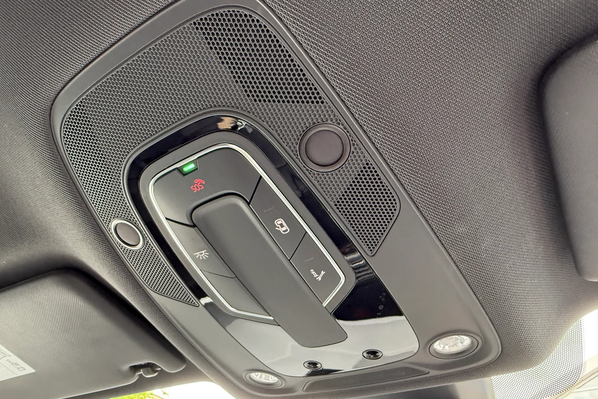 Audi Q5 thumbnail image number 36